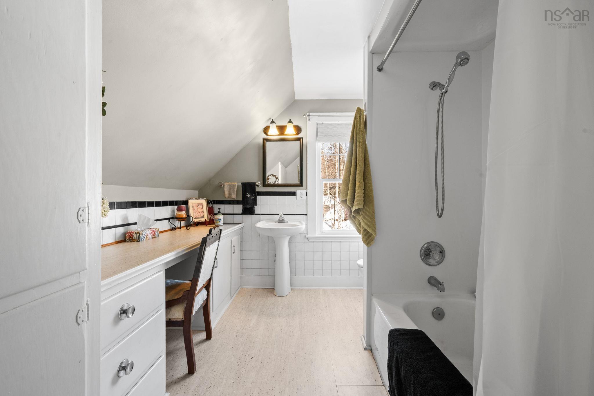 $399,900.00: 7739 Highway 7, Musquodoboit Harbour