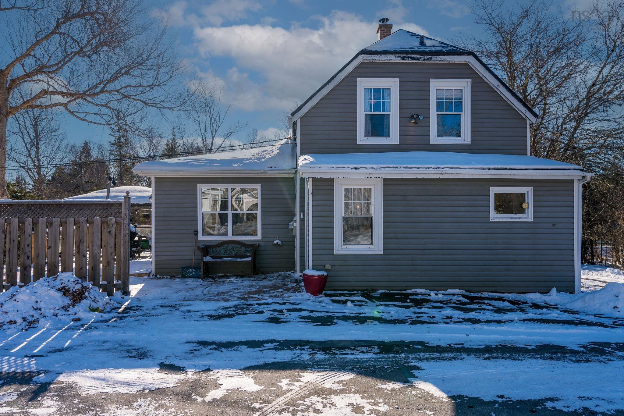 $399,900.00: 7739 Highway 7, Musquodoboit Harbour