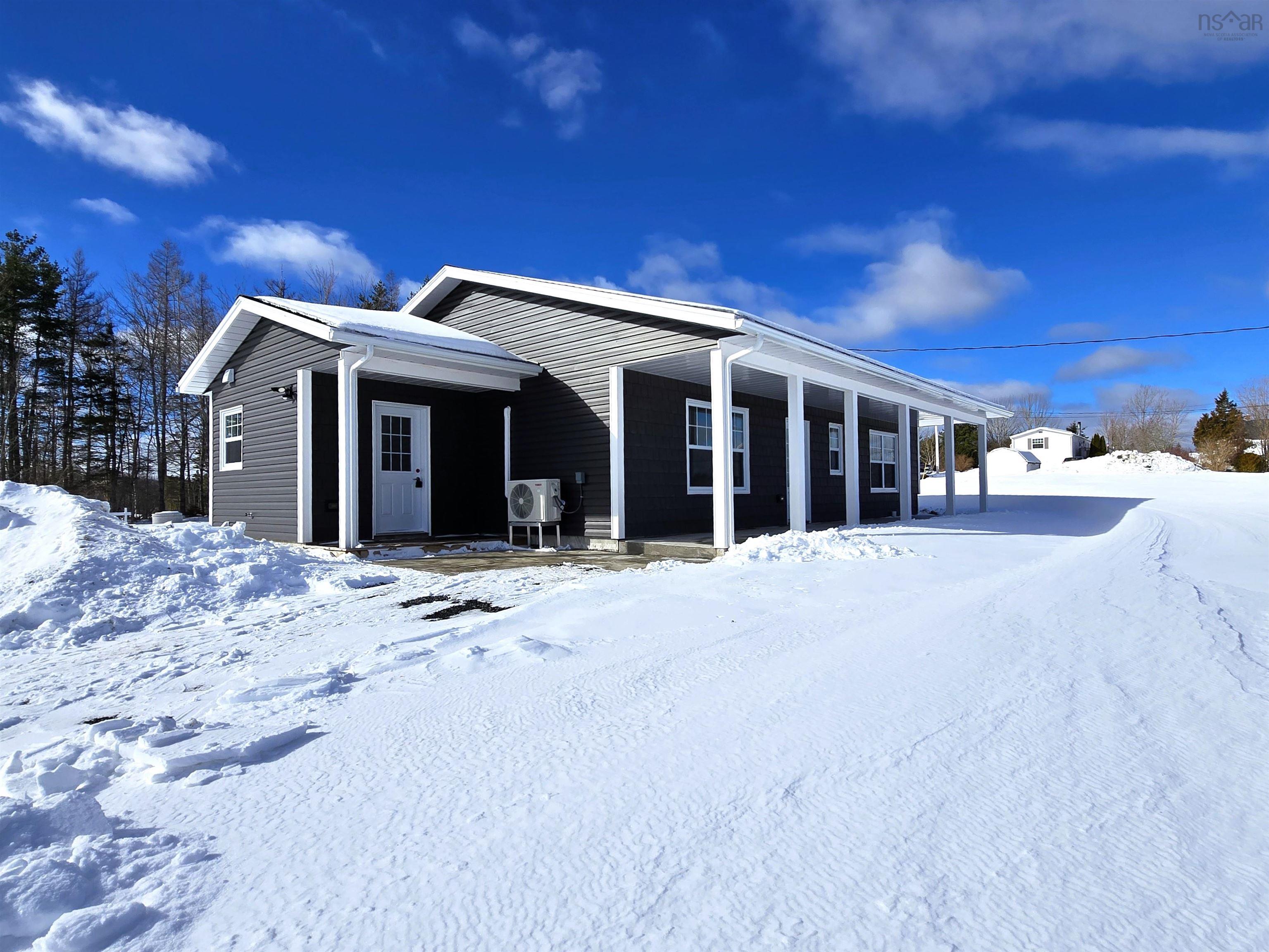 $425,000.00: 3045 Northfield Road, Upper Northfield