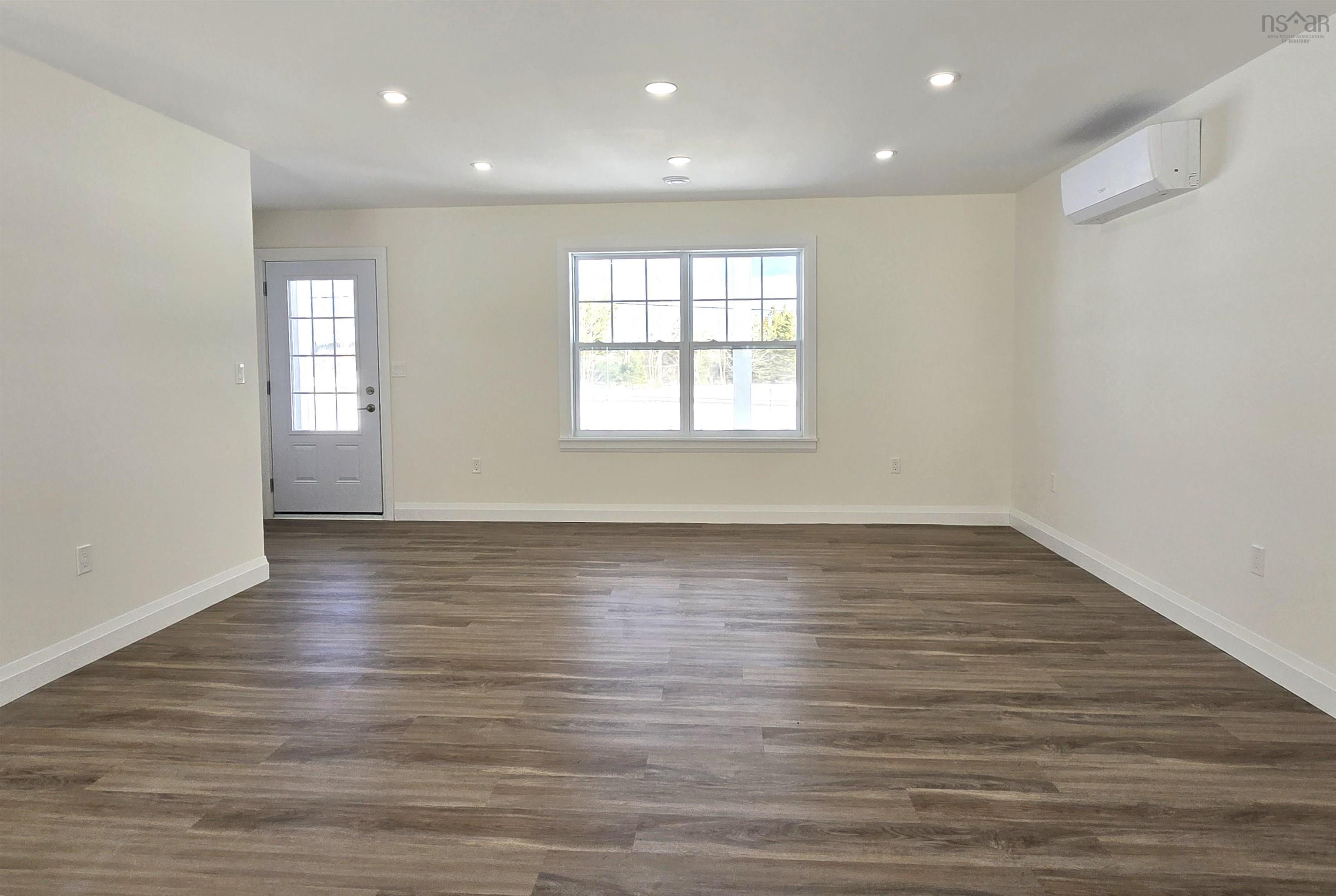 $425,000.00: 3045 Northfield Road, Upper Northfield