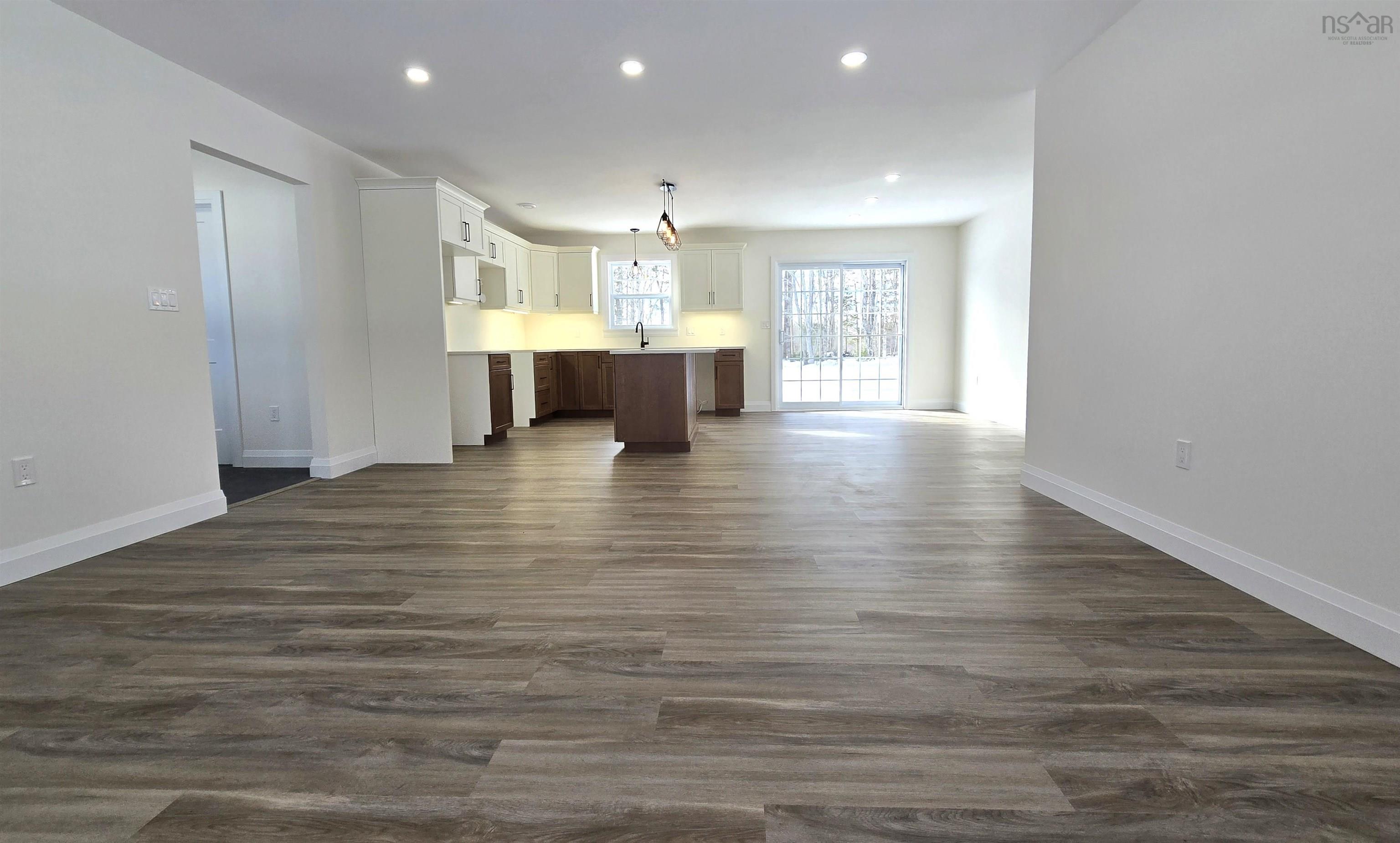 $425,000.00: 3045 Northfield Road, Upper Northfield