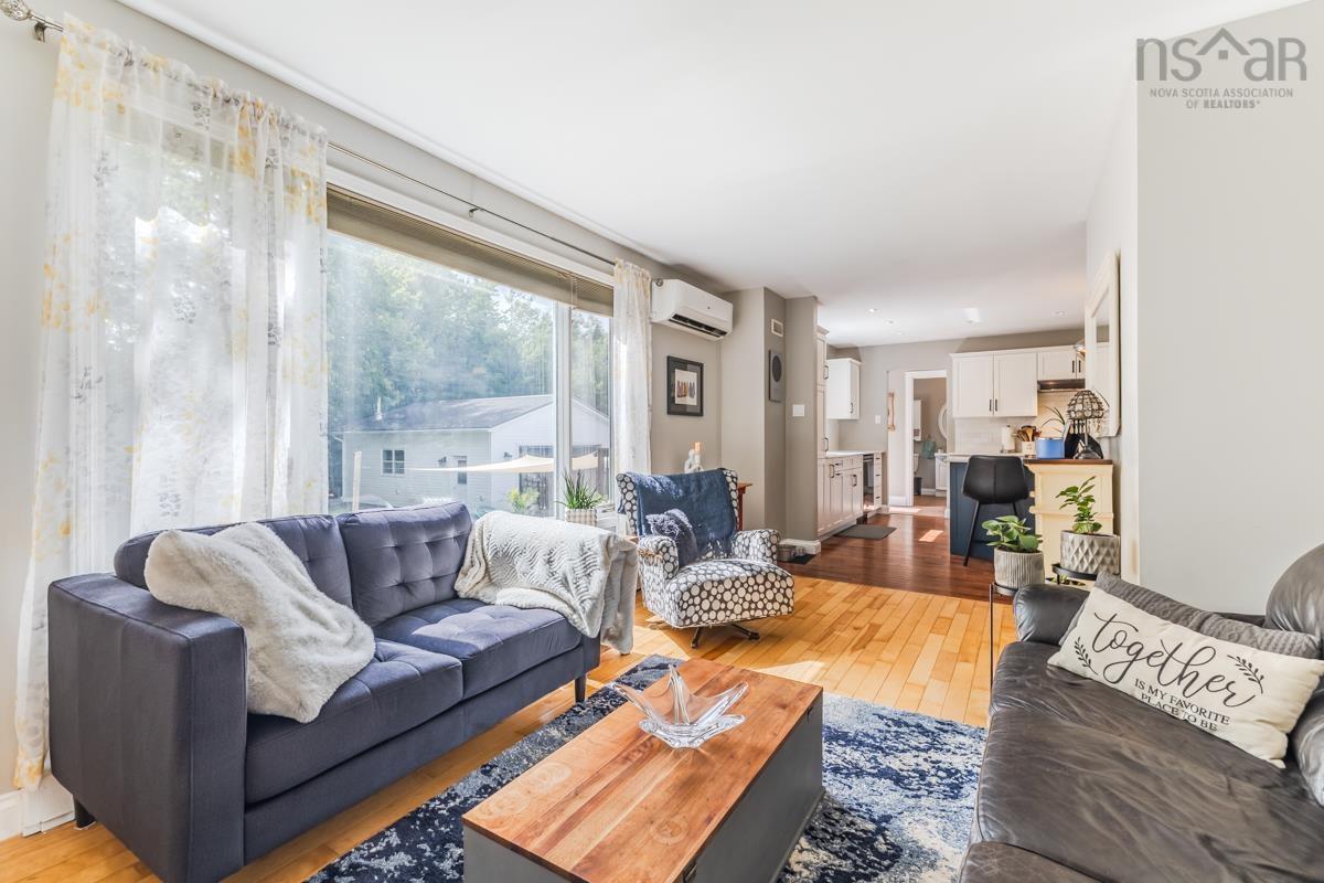 $534,500.00: 122 MEADOWLAND Avenue, Bible Hill