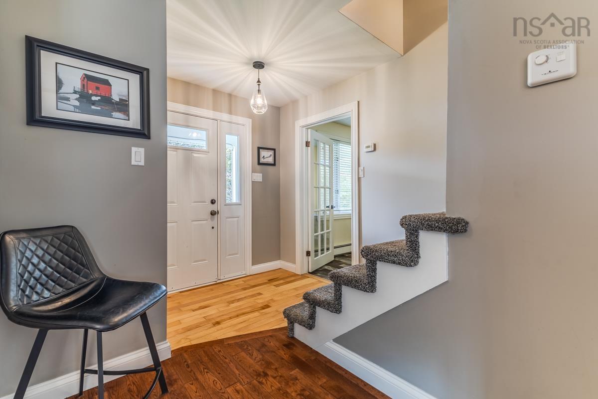 $534,500.00: 122 MEADOWLAND Avenue, Bible Hill