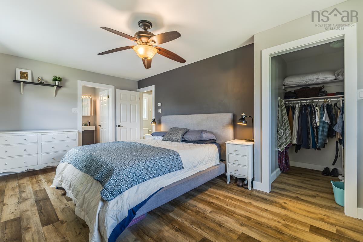 $534,500.00: 122 MEADOWLAND Avenue, Bible Hill