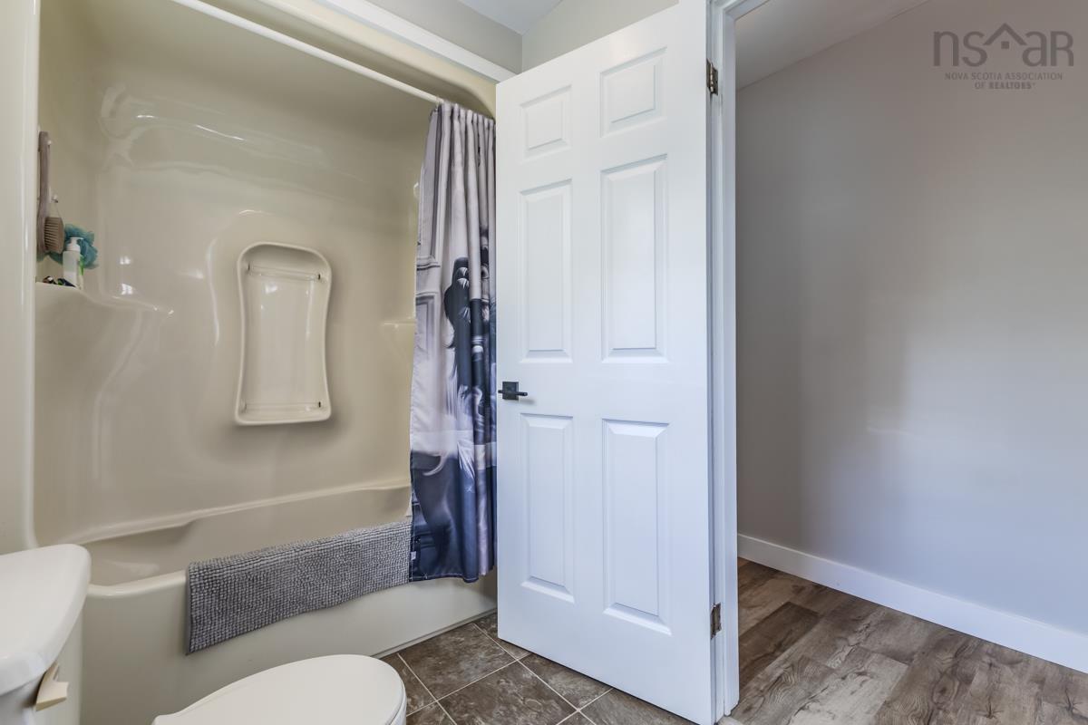 $534,500.00: 122 MEADOWLAND Avenue, Bible Hill