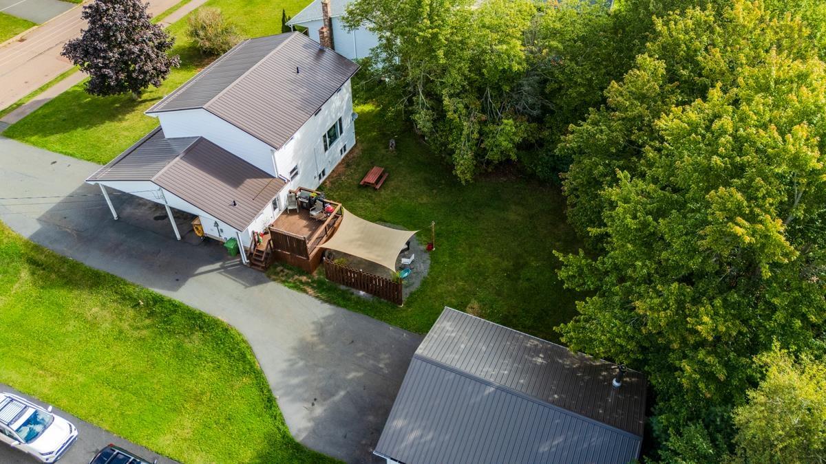 $534,500.00: 122 MEADOWLAND Avenue, Bible Hill