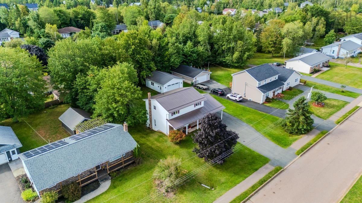 $534,500.00: 122 MEADOWLAND Avenue, Bible Hill