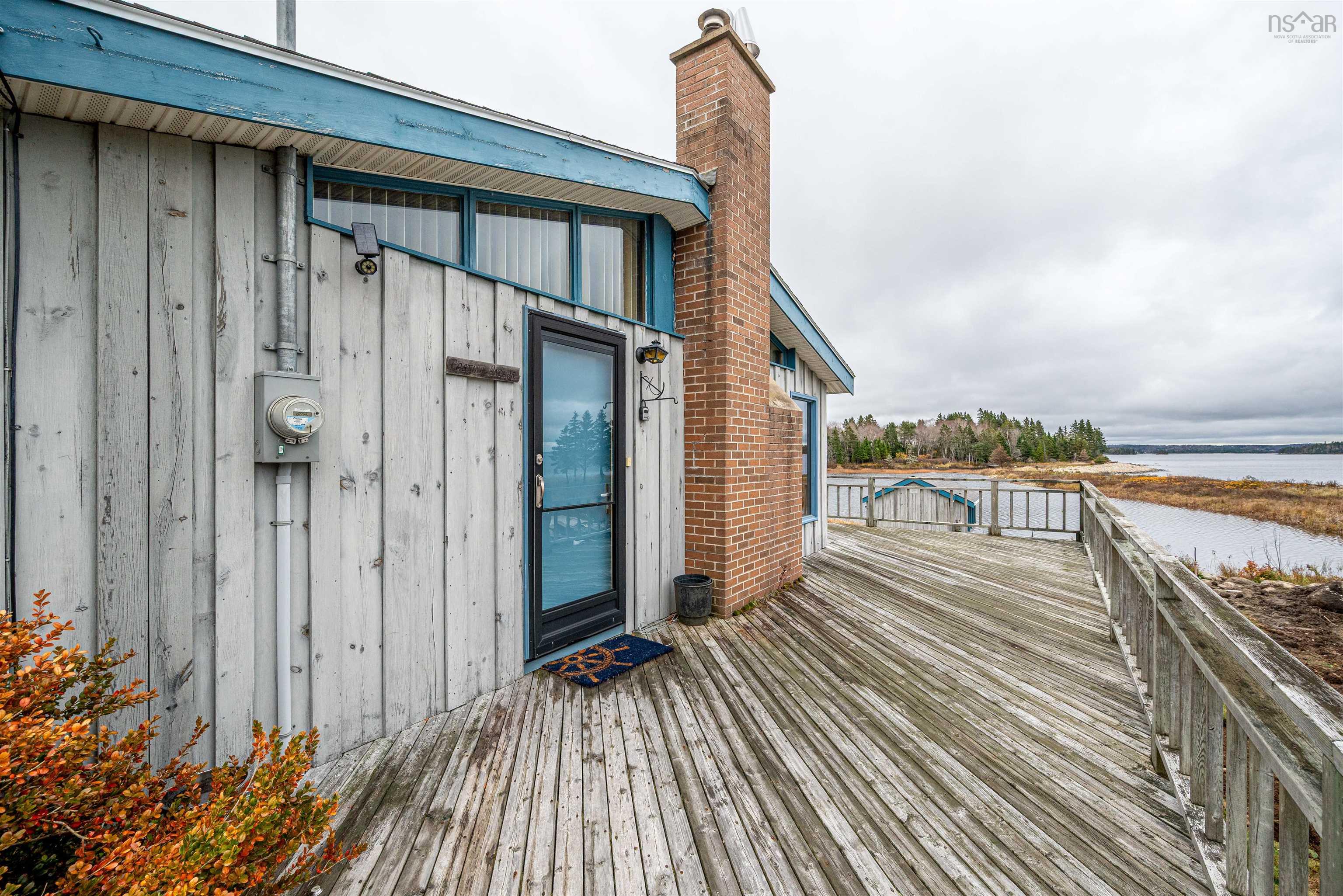8278 St Margarets Bay Road, Black Point, NS (MLS 202602198)