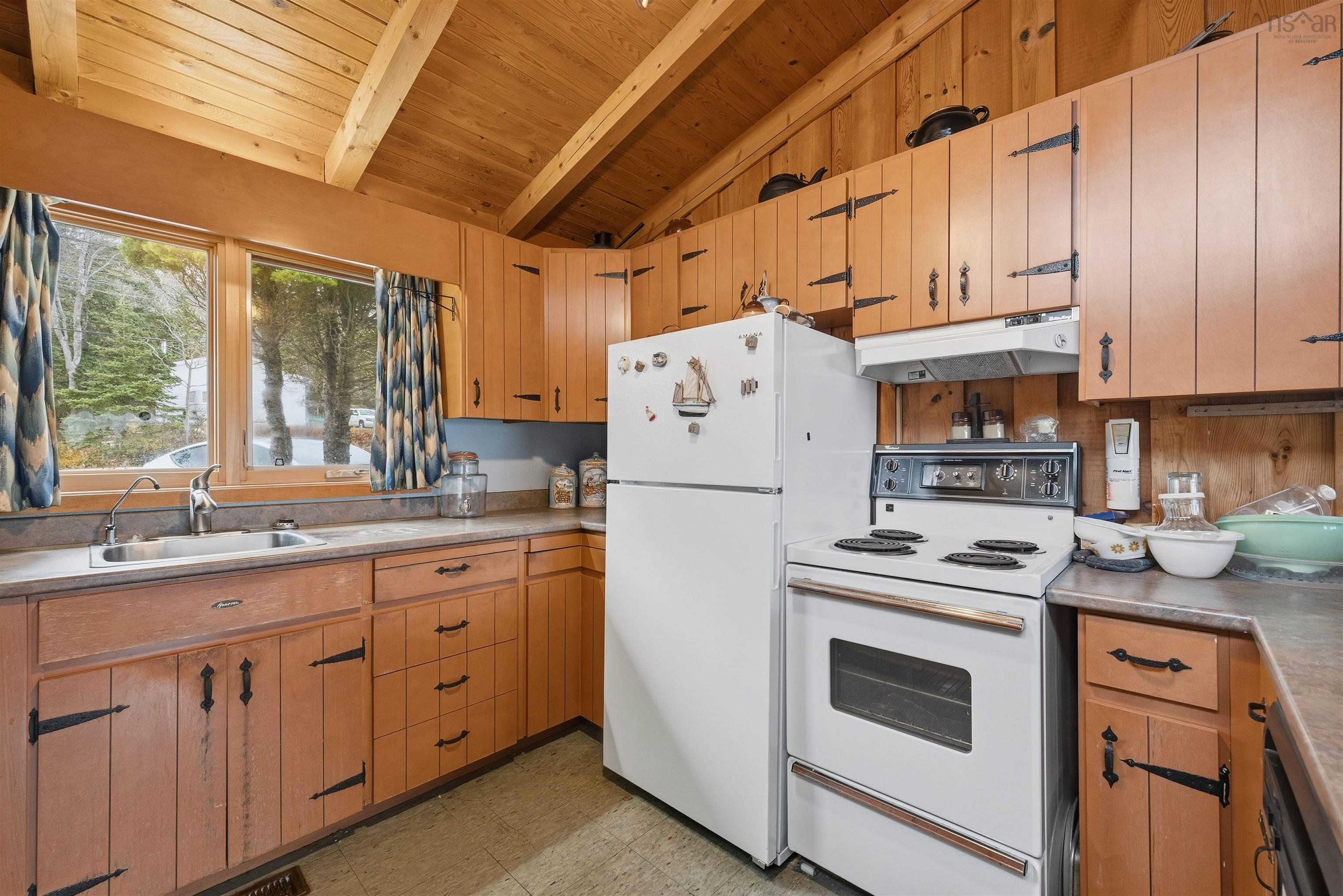 8278 St Margarets Bay Road, Black Point, NS (MLS 202602198)