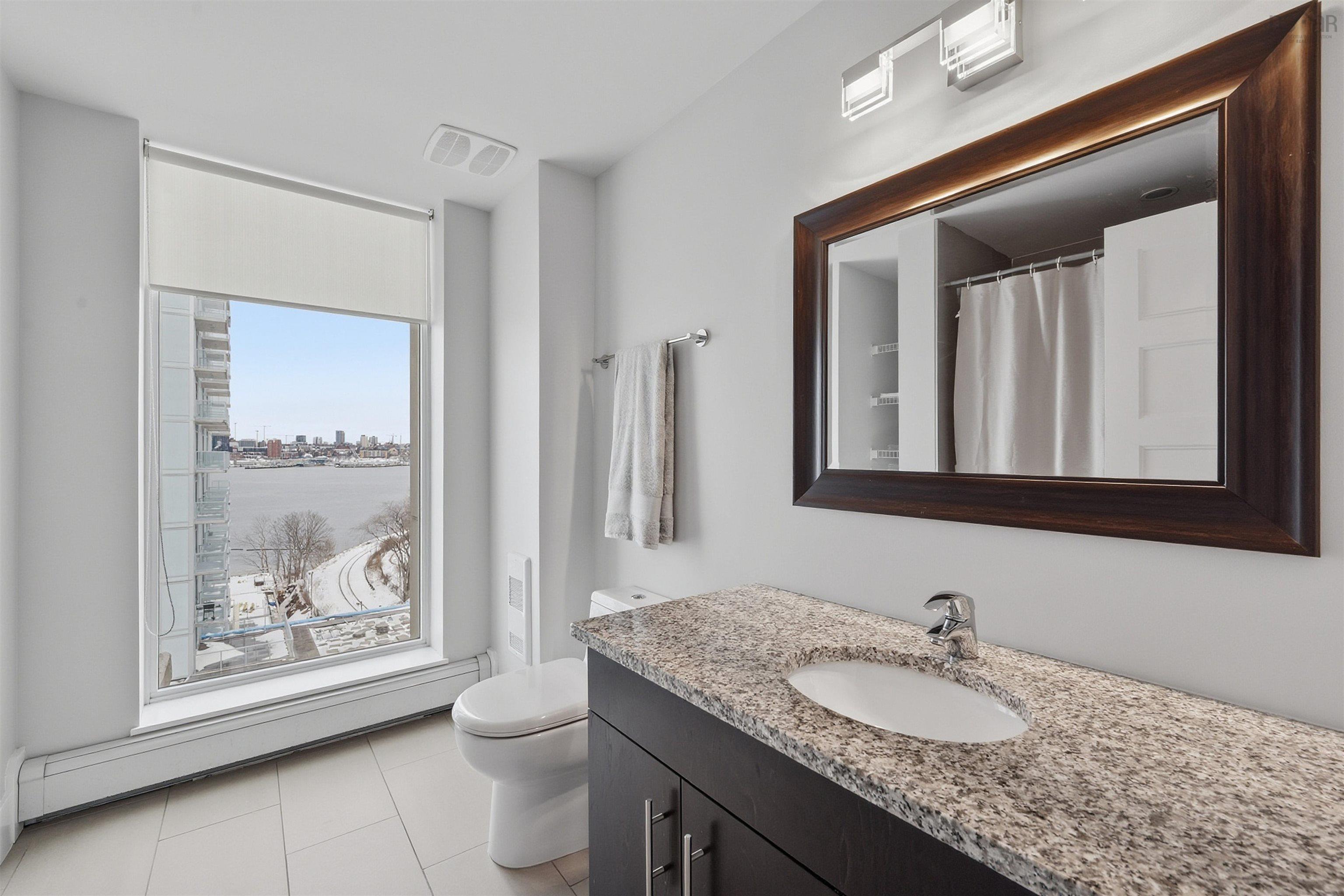 806 15 Kings Wharf Place, Dartmouth, NS (MLS 202602201)