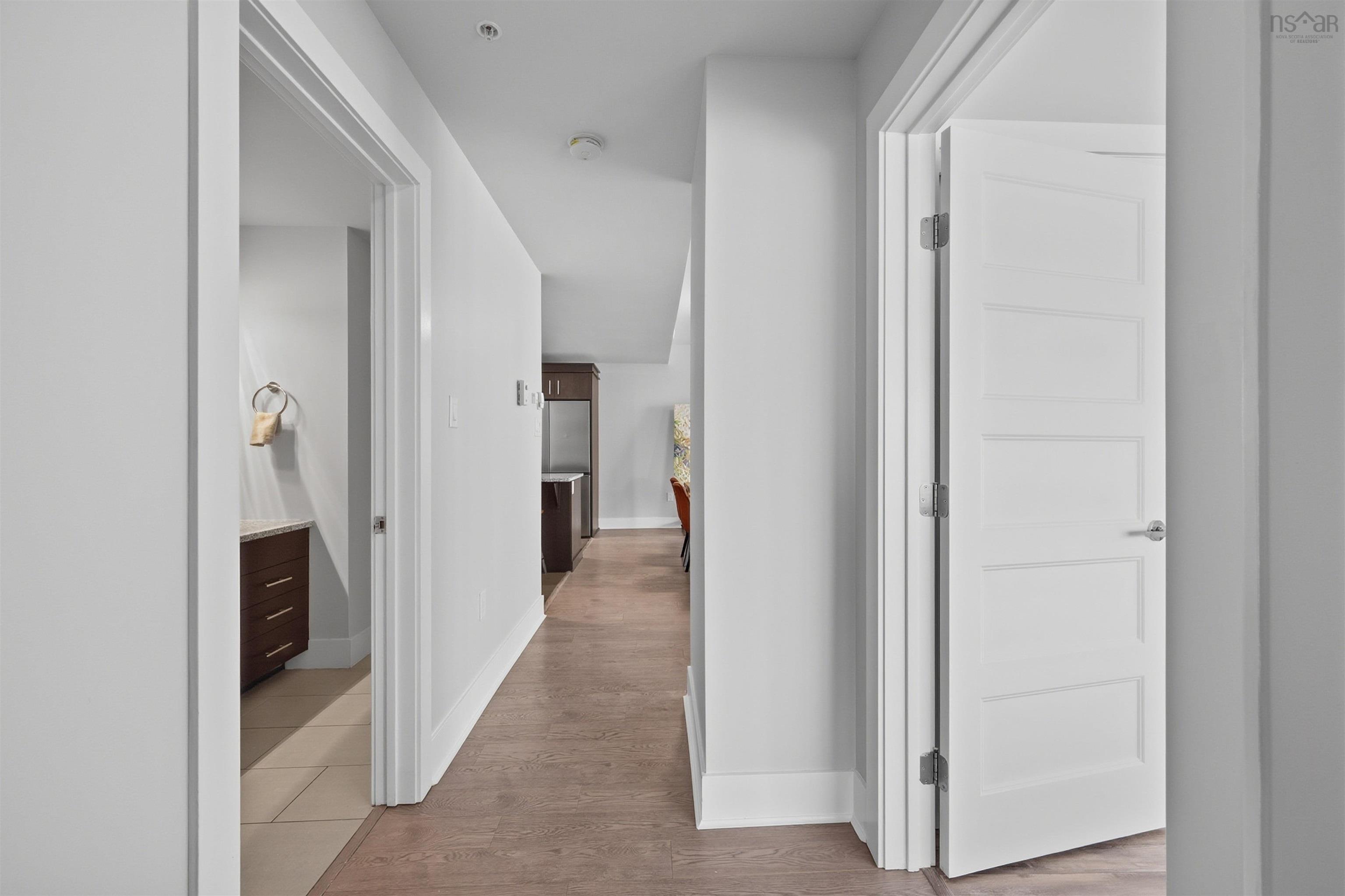 806 15 Kings Wharf Place, Dartmouth, NS (MLS 202602201)