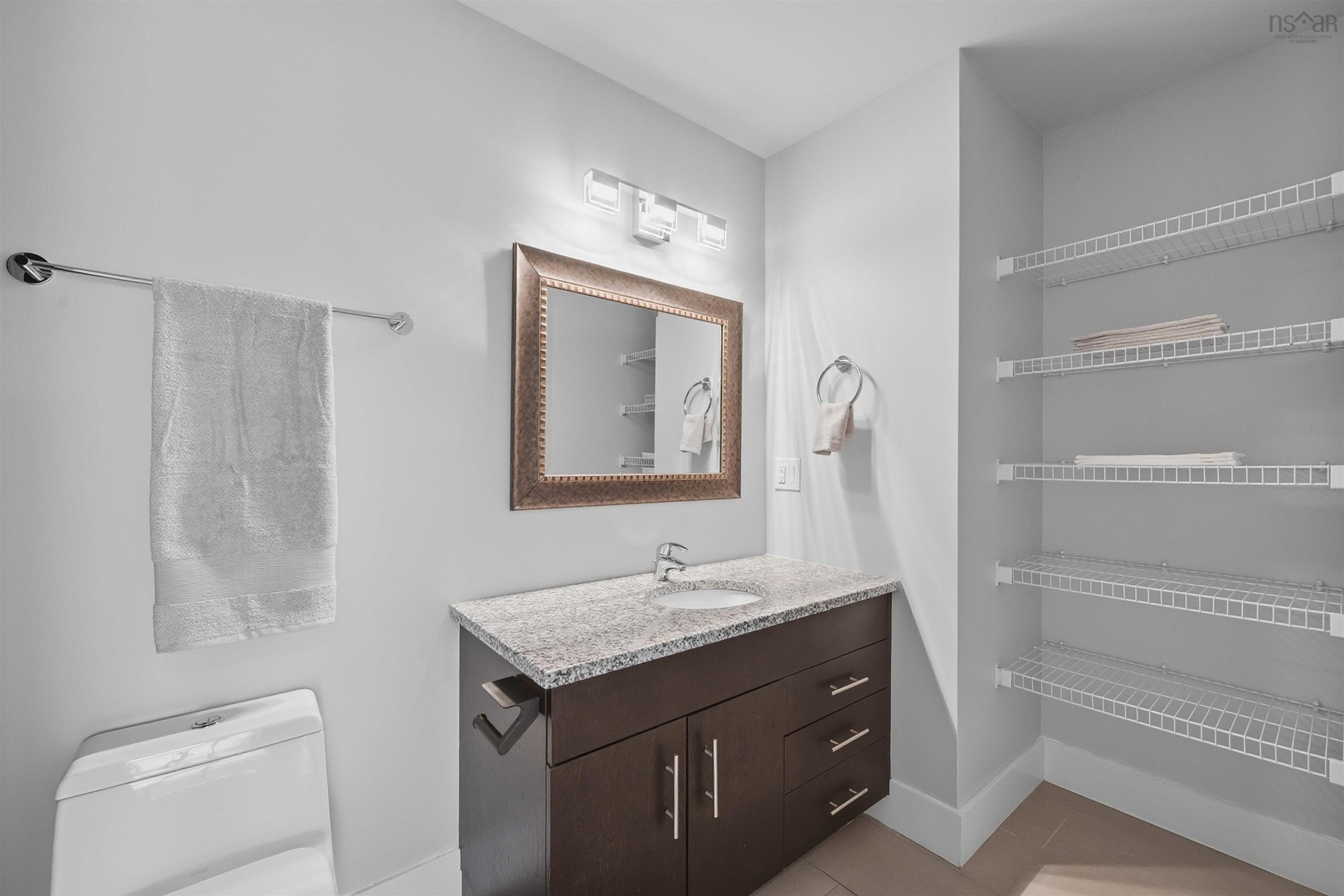 806 15 Kings Wharf Place, Dartmouth, NS (MLS 202602201)