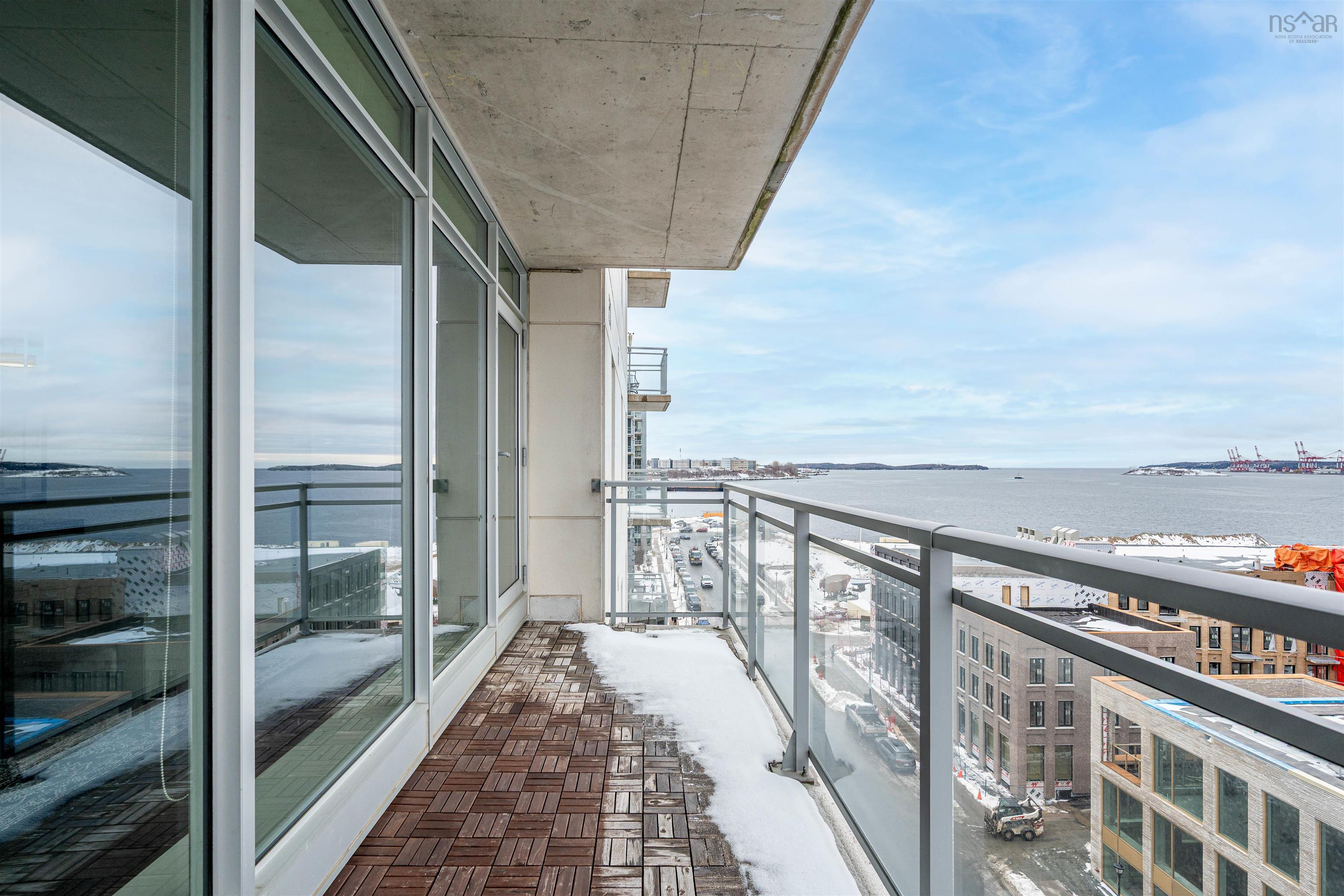 806 15 Kings Wharf Place, Dartmouth, NS (MLS 202602201)