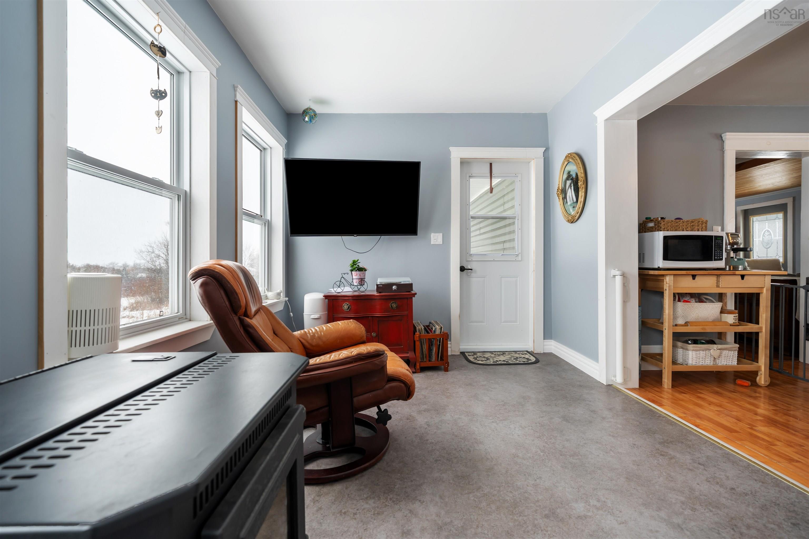 $310,000.00: 1811 Mountain Road, River John