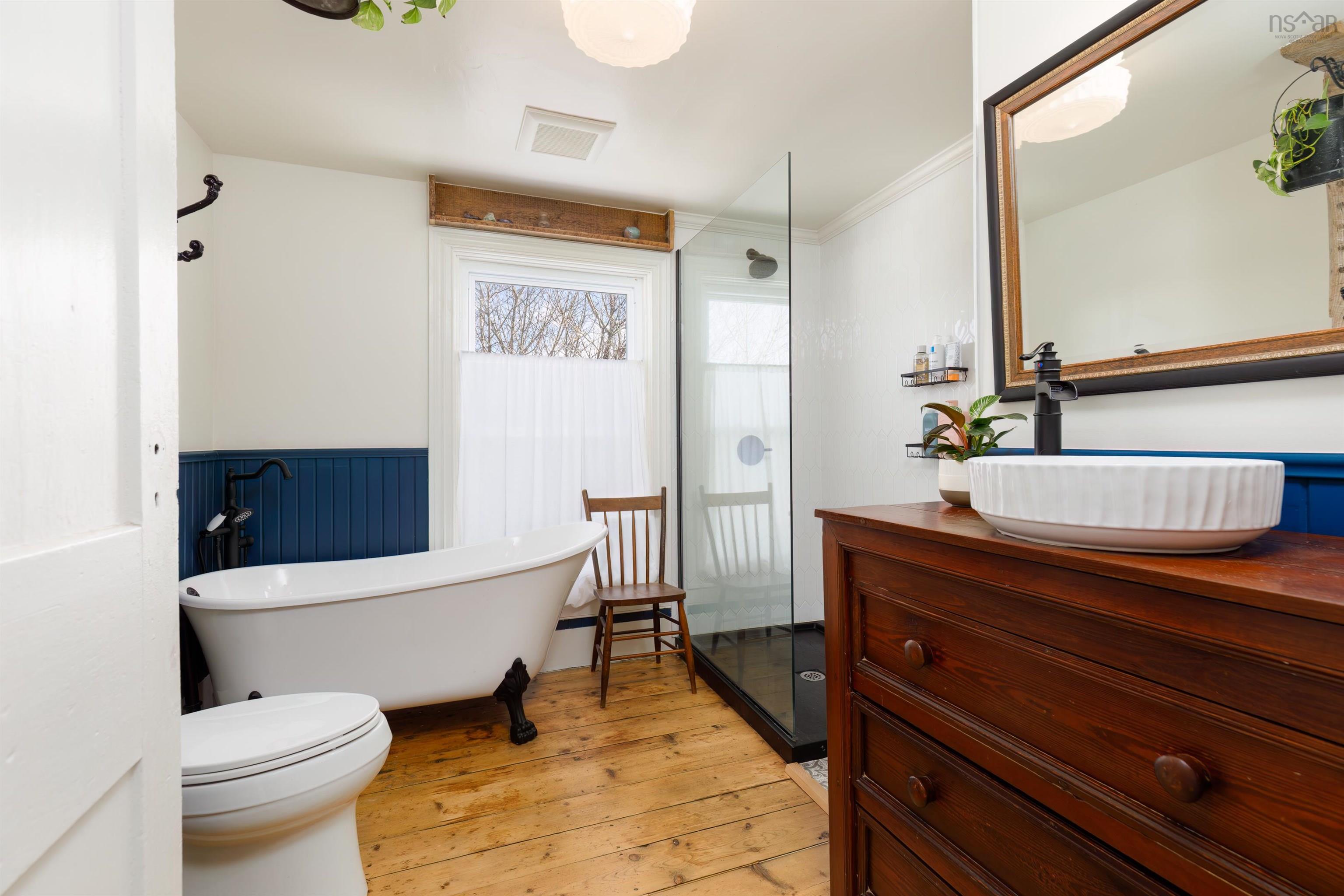 $825,000.00: 94 King Street, Lunenburg