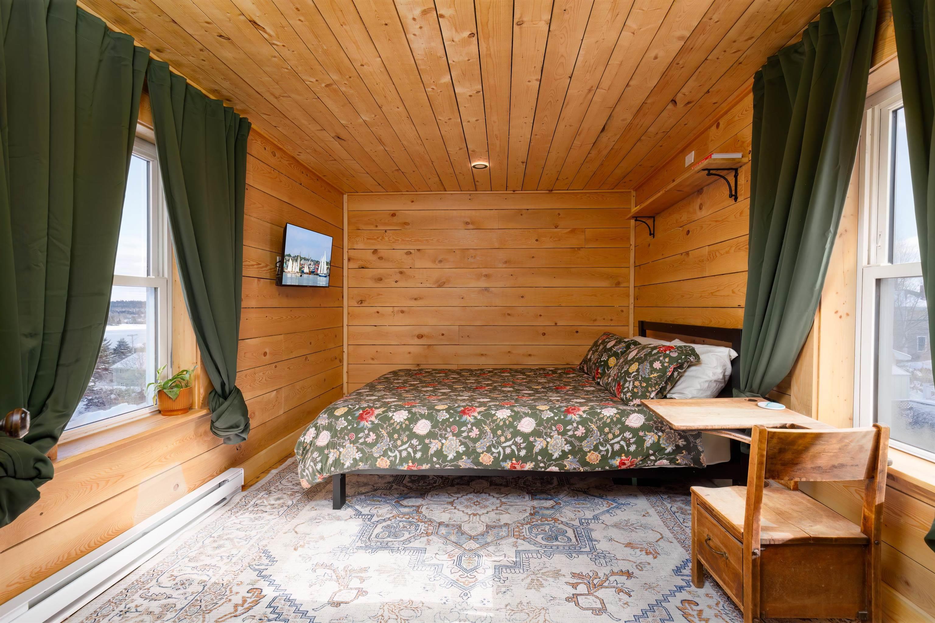 $825,000.00: 94 King Street, Lunenburg