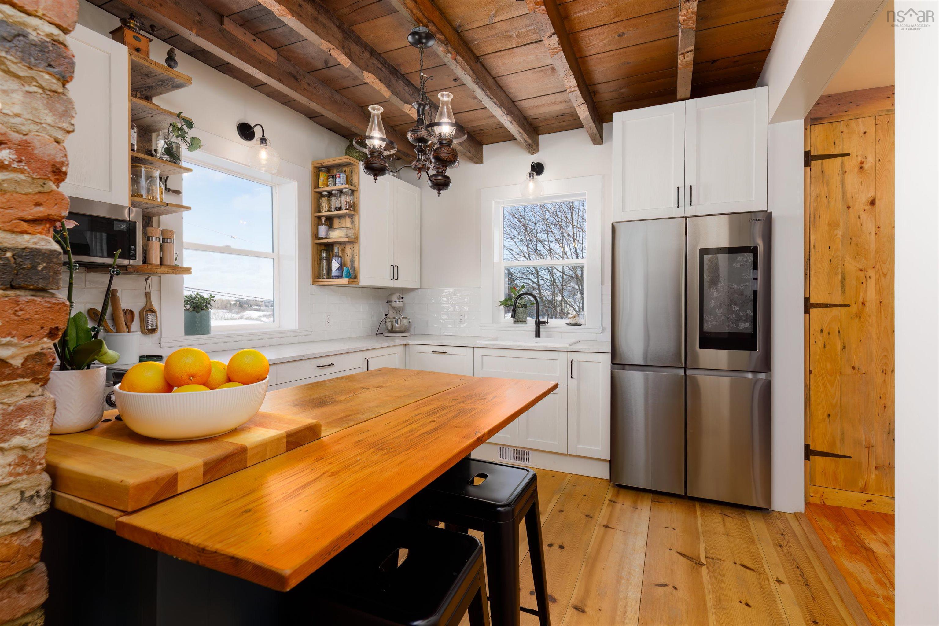 $825,000.00: 94 King Street, Lunenburg