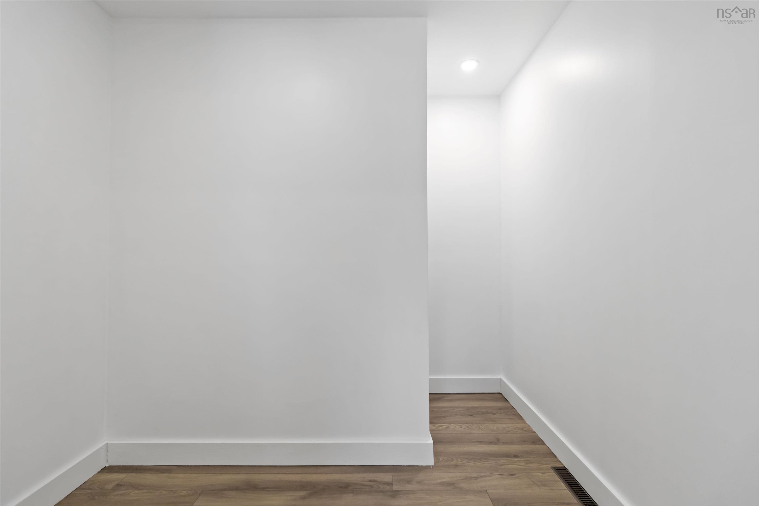 $409,900.00: 171 Centennial Avenue, Lunenburg