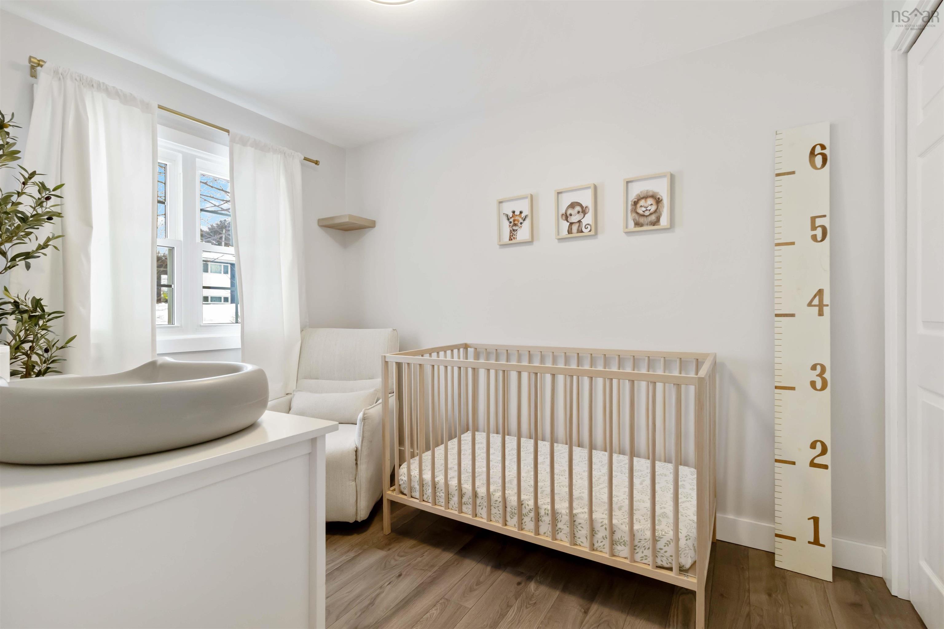 $409,900.00: 171 Centennial Avenue, Lunenburg