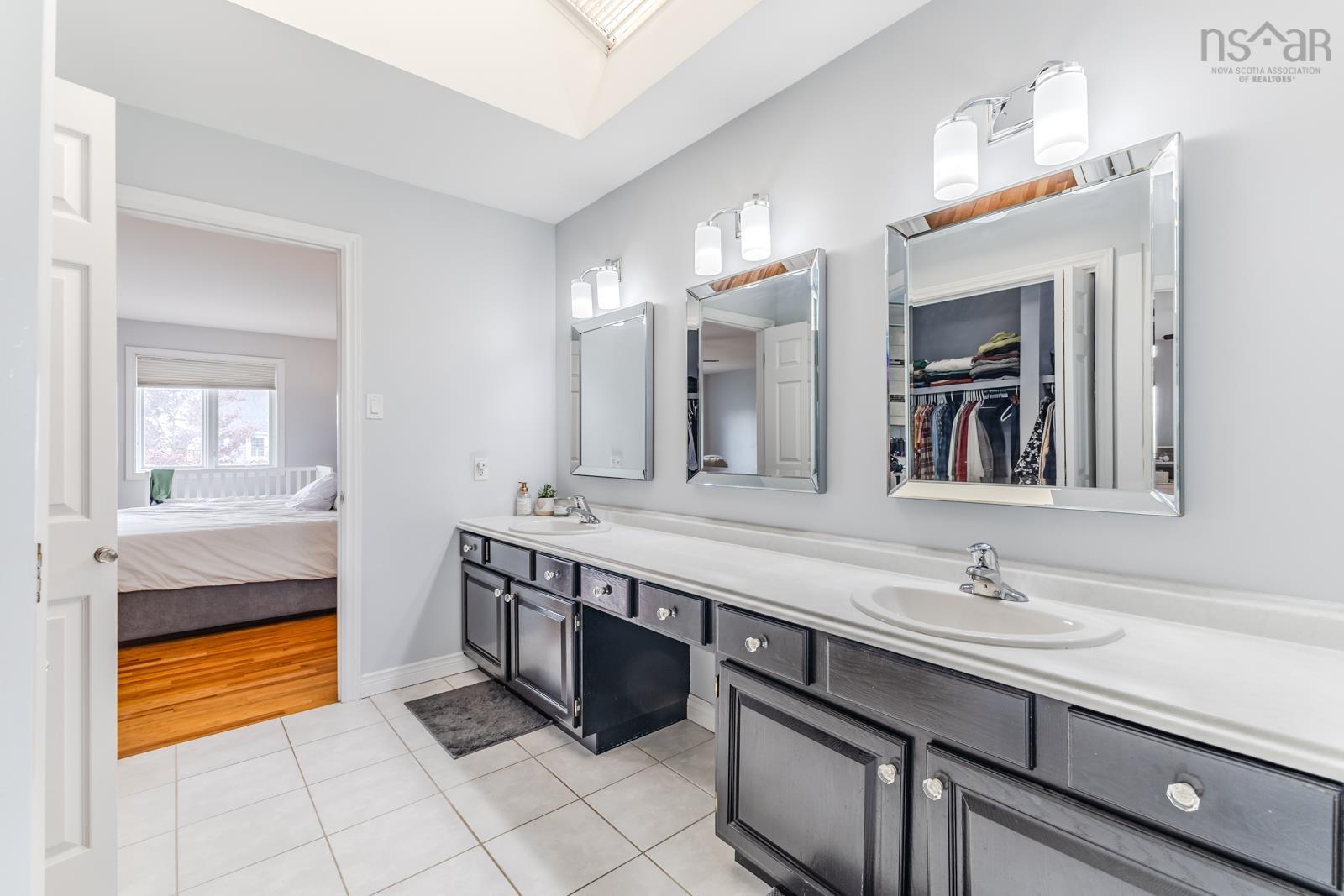 $825,000.00: 252 BLUE HERON Drive, New Glasgow