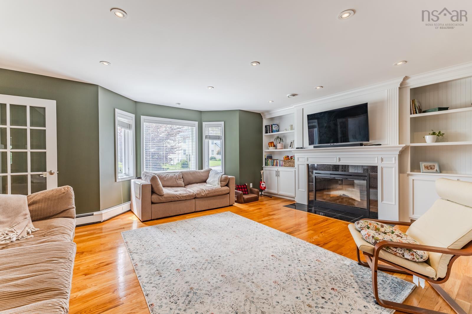 $825,000.00: 252 BLUE HERON Drive, New Glasgow