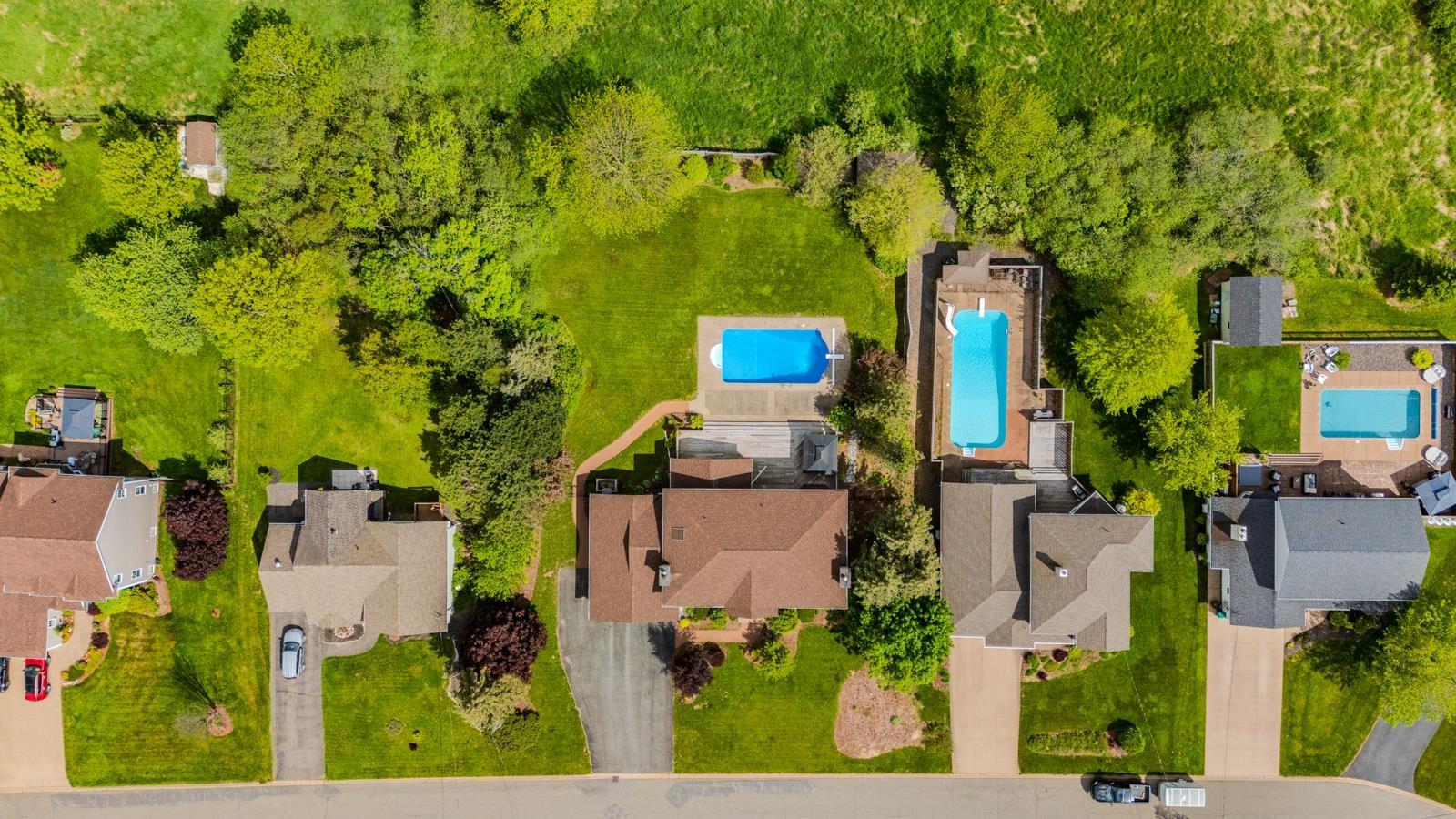 $825,000.00: 252 BLUE HERON Drive, New Glasgow