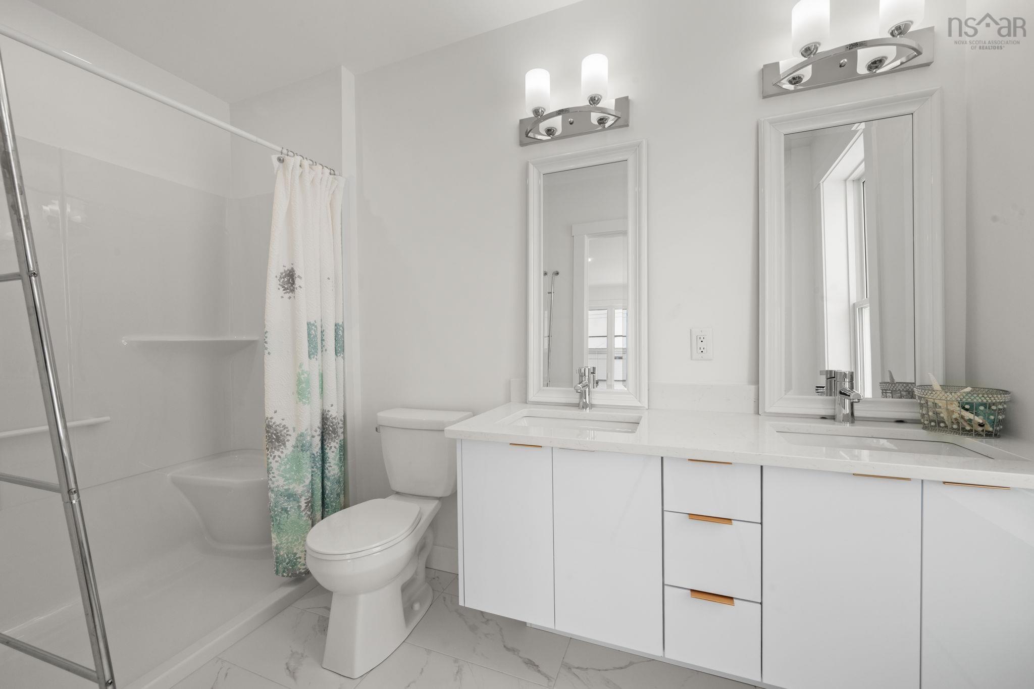 $629,900.00: 52 Berm Street, Herring Cove