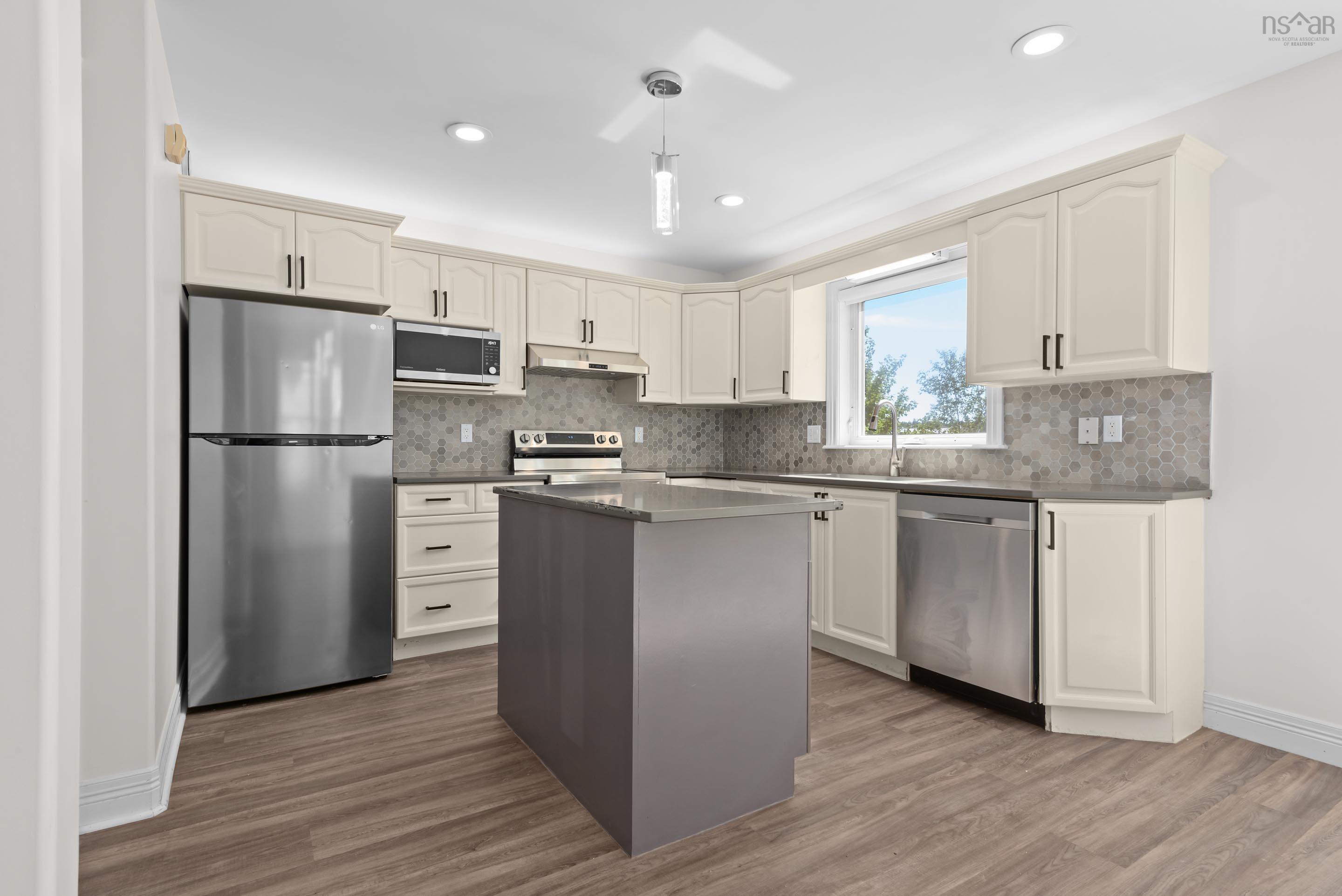 73 Red Fern Terrace, Halifax, NS (MLS 202602226)