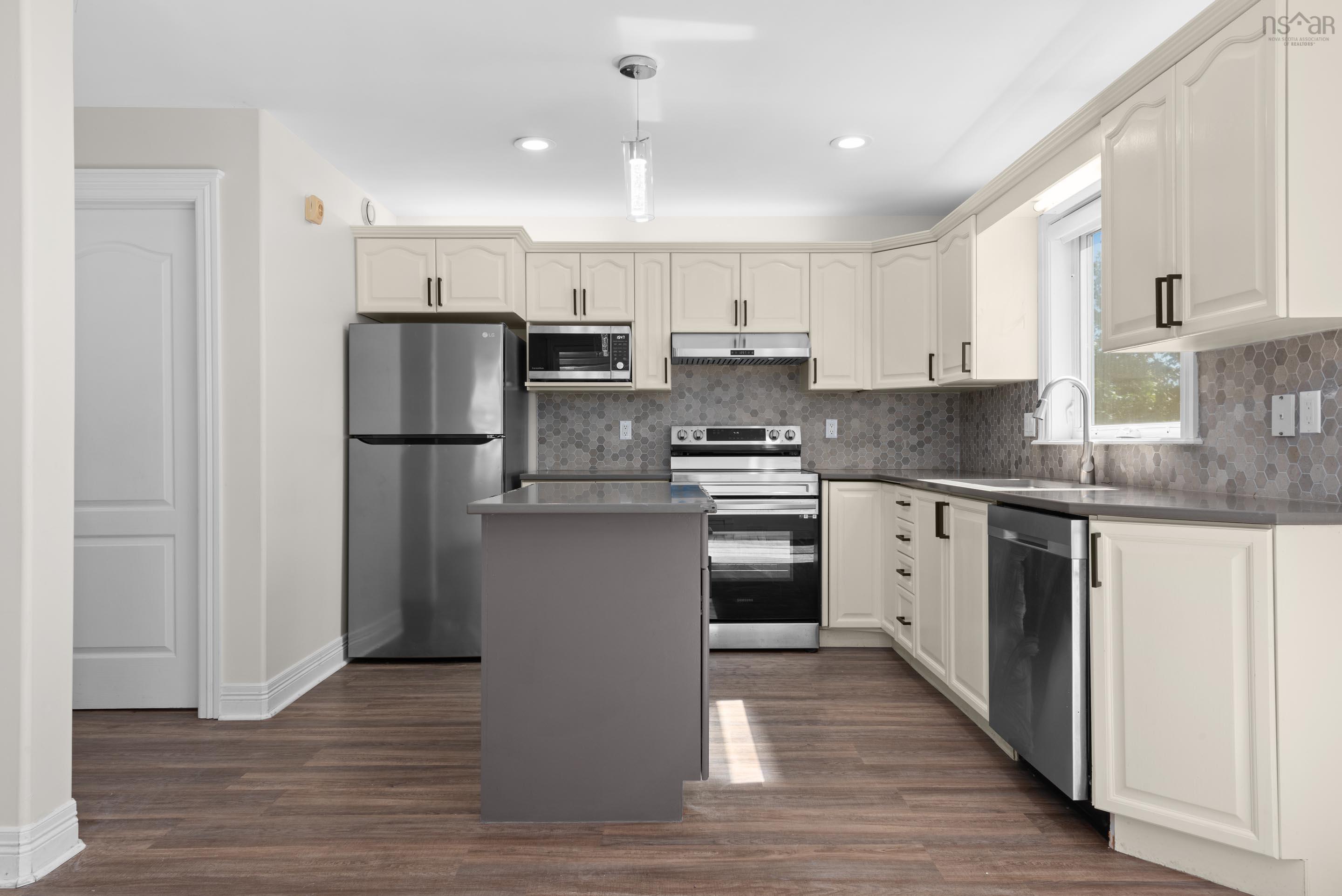 73 Red Fern Terrace, Halifax, NS (MLS 202602226)