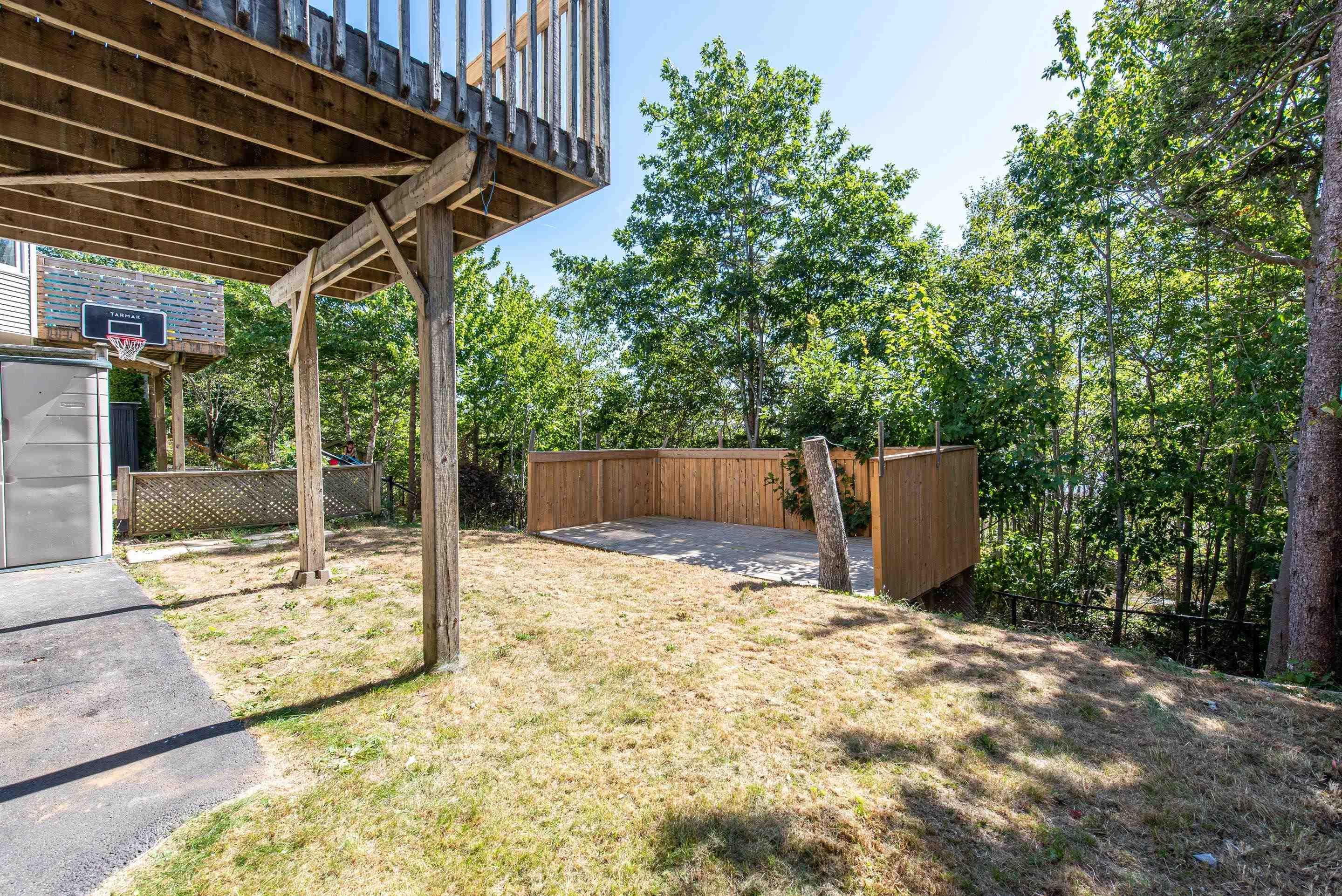 $679,000.00: 73 Red Fern Terrace, Halifax