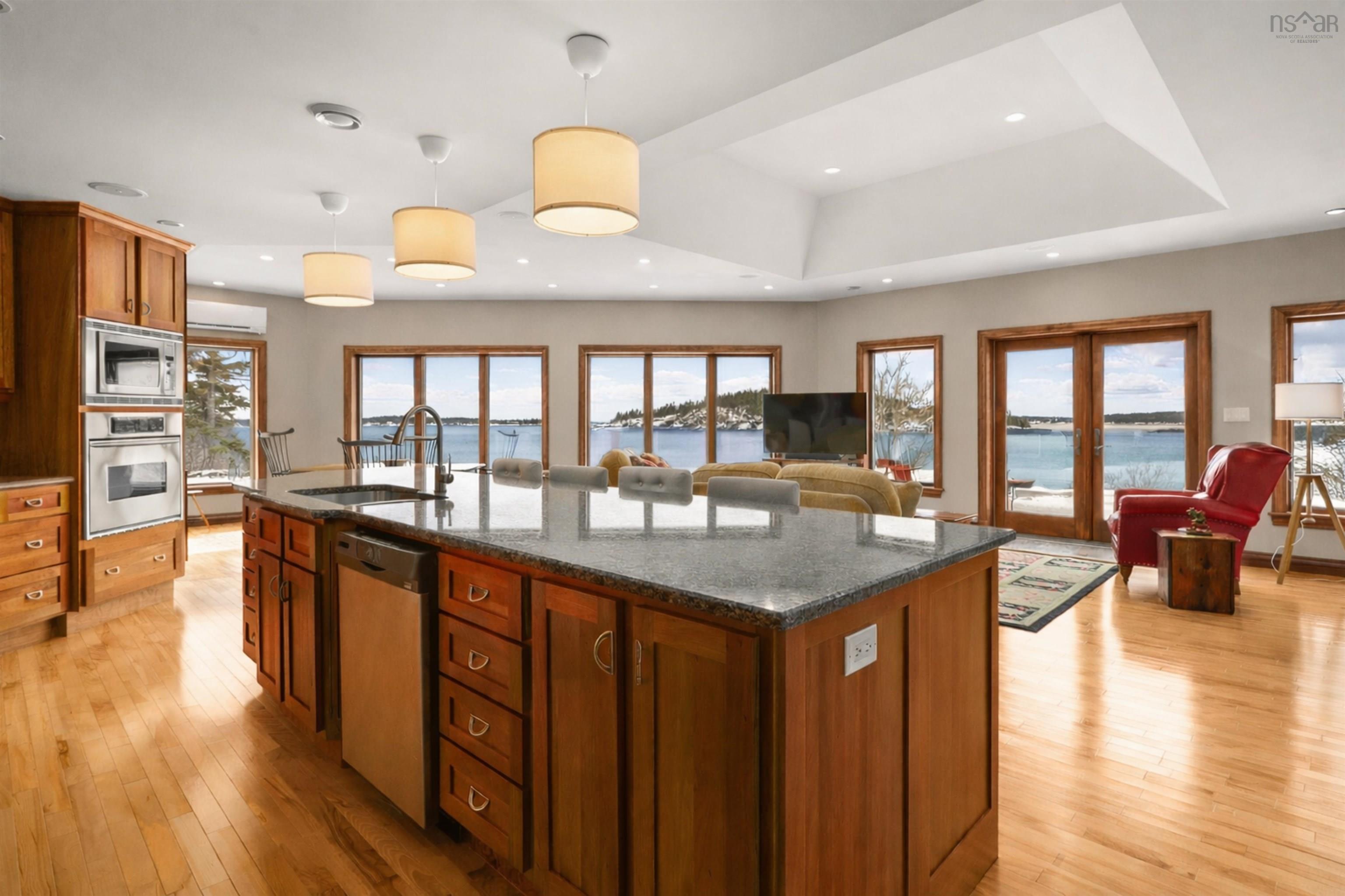 $1,395,000.00: 108 Ocean Gate Drive, Northwest Cove