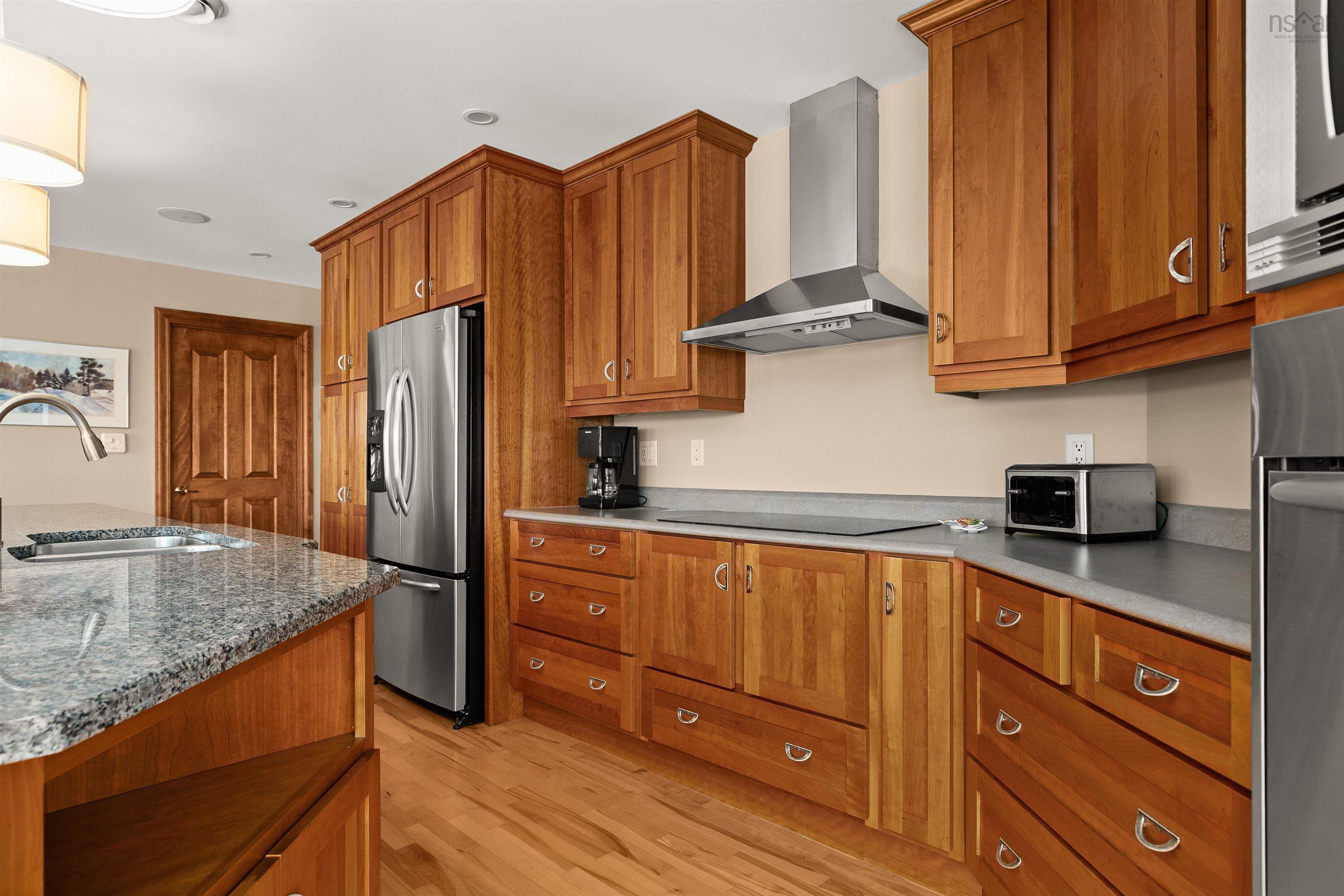 $1,395,000.00: 108 Ocean Gate Drive, Northwest Cove