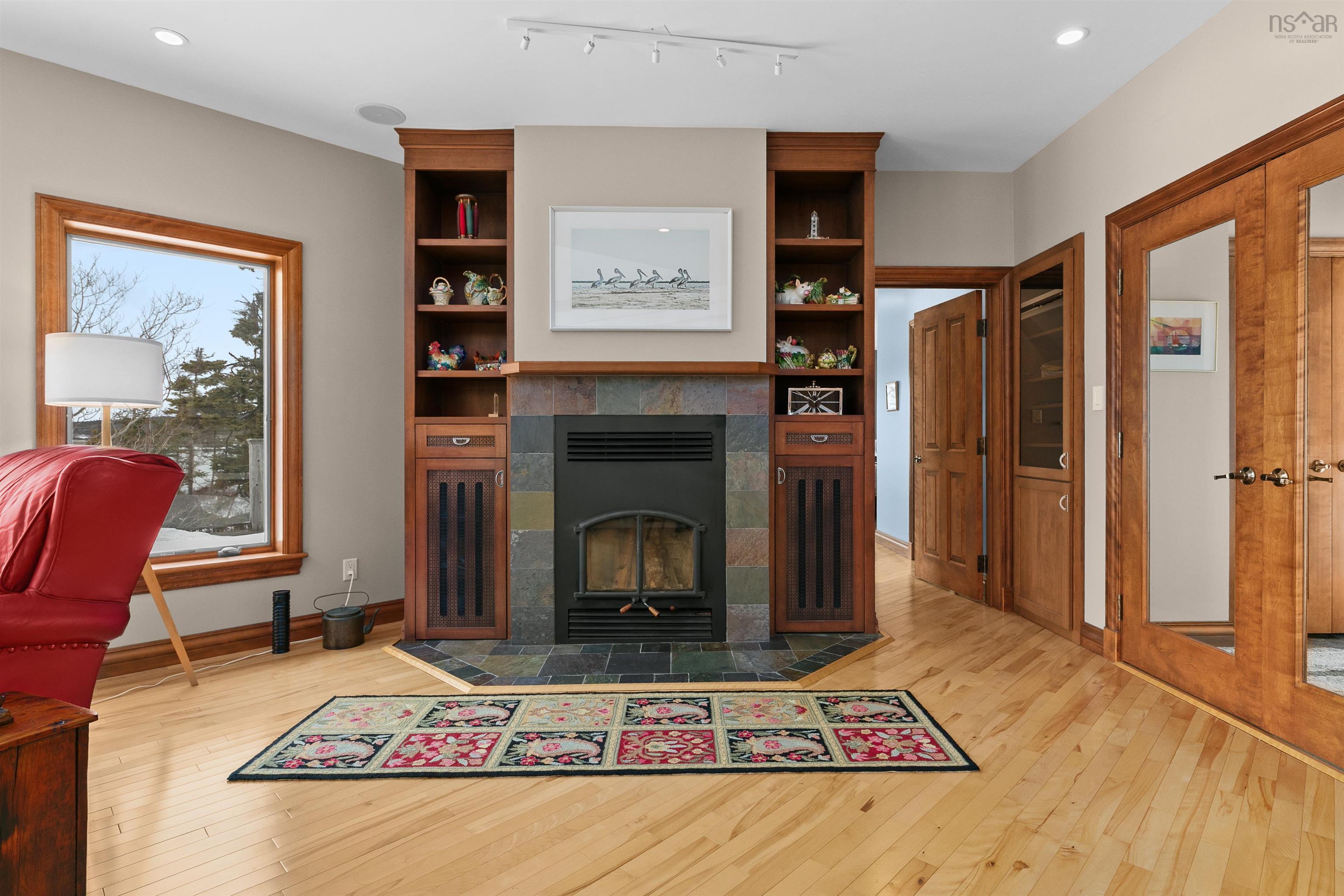 $1,395,000.00: 108 Ocean Gate Drive, Northwest Cove