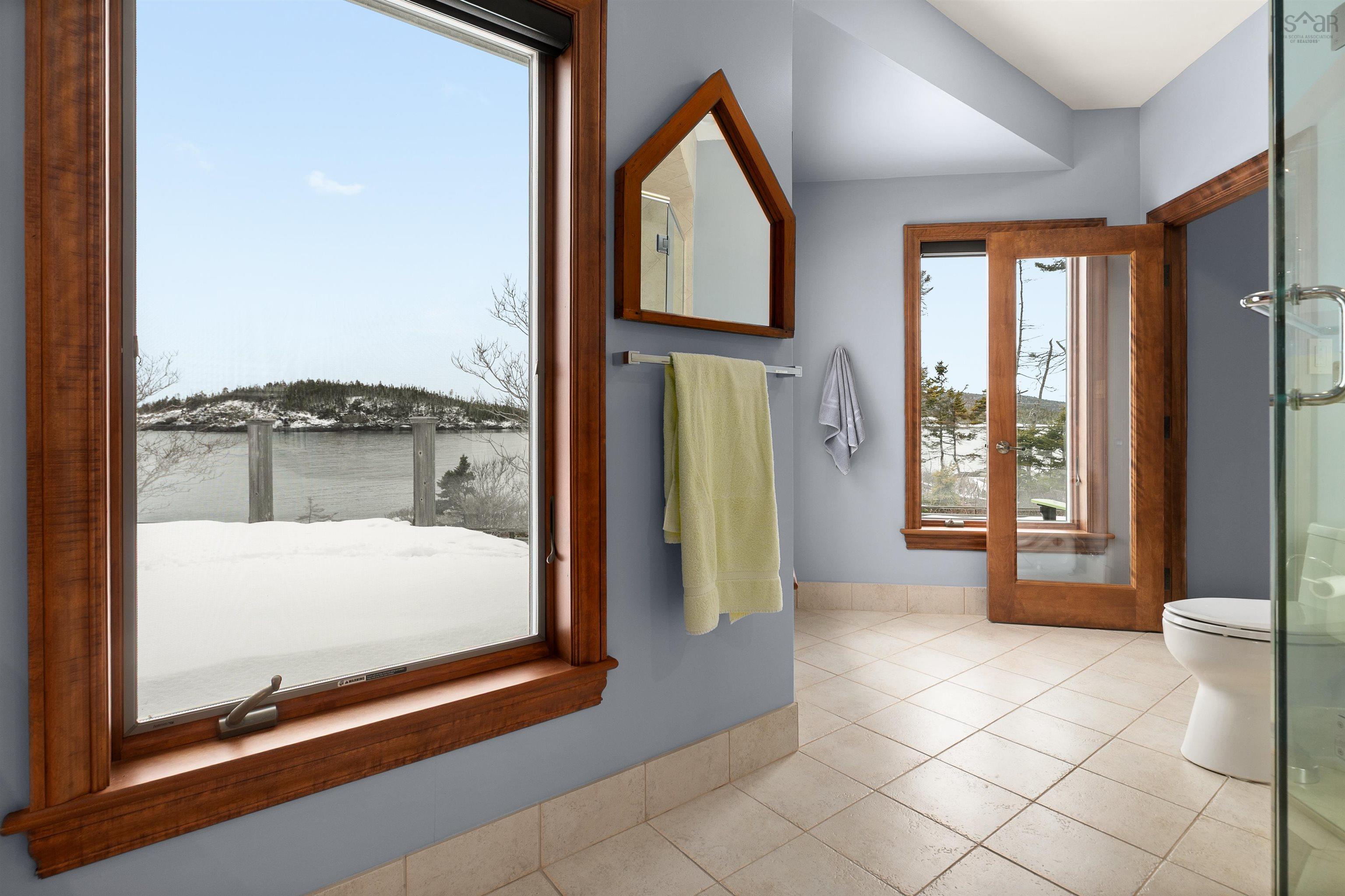 $1,395,000.00: 108 Ocean Gate Drive, Northwest Cove