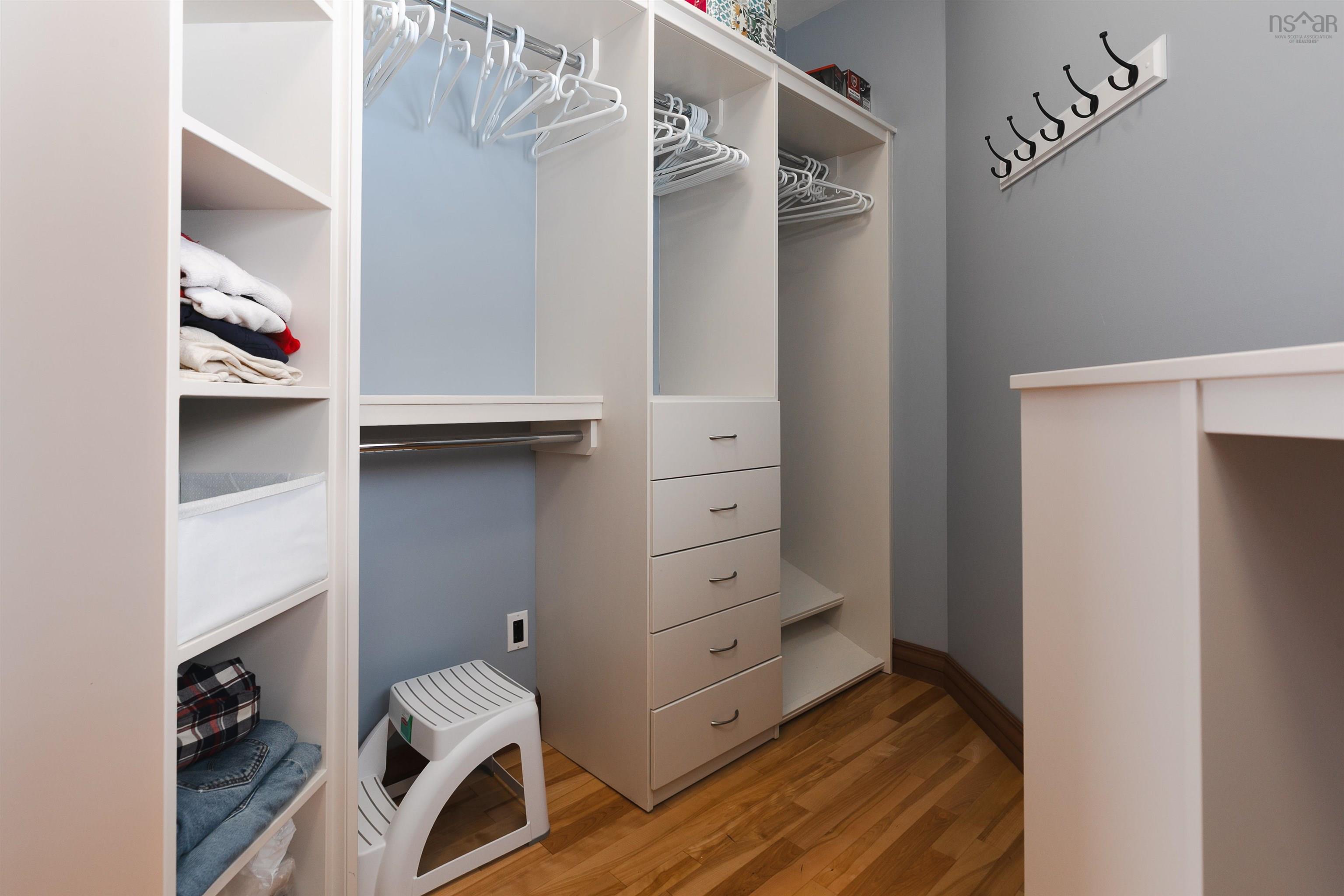 $1,395,000.00: 108 Ocean Gate Drive, Northwest Cove