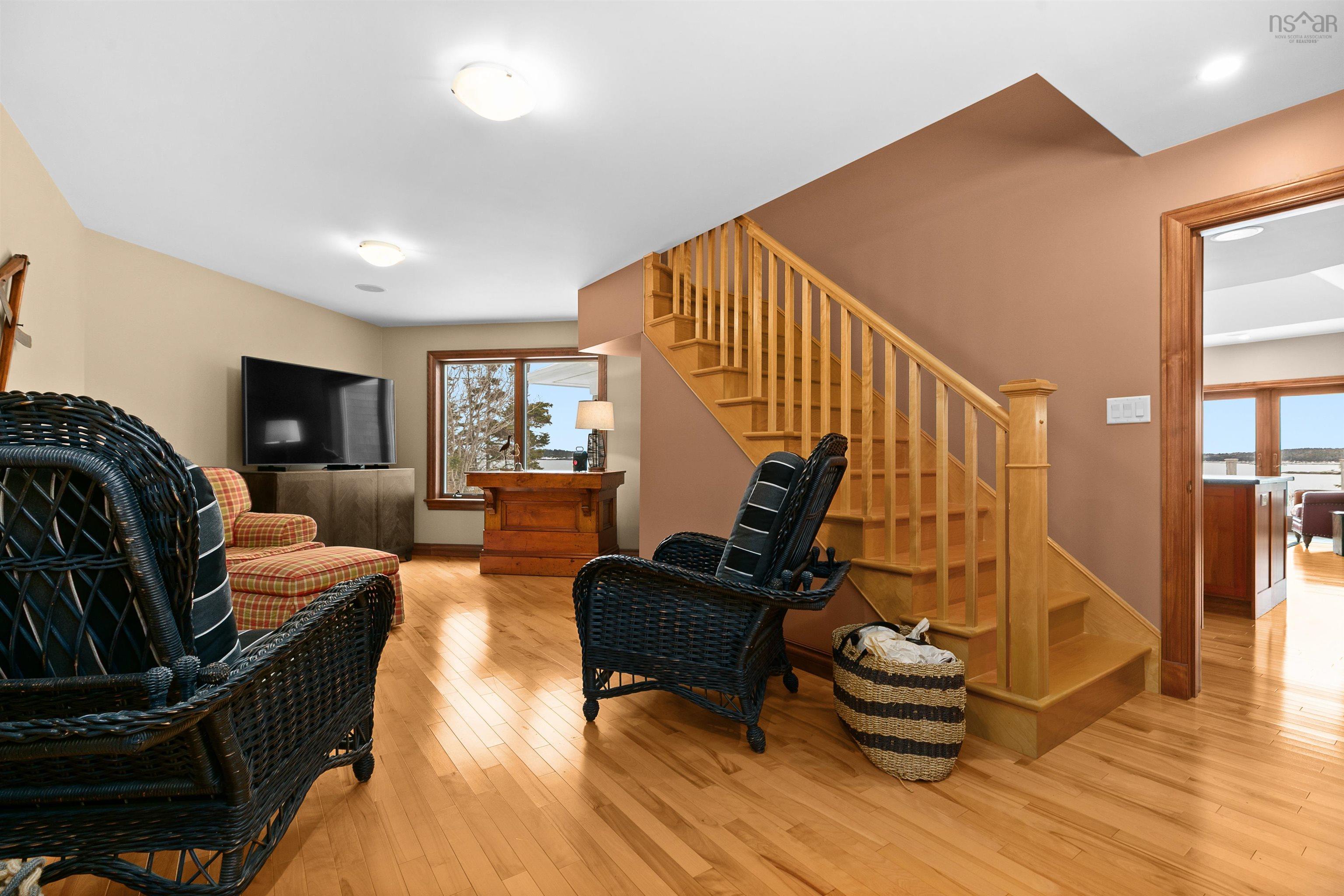 $1,395,000.00: 108 Ocean Gate Drive, Northwest Cove