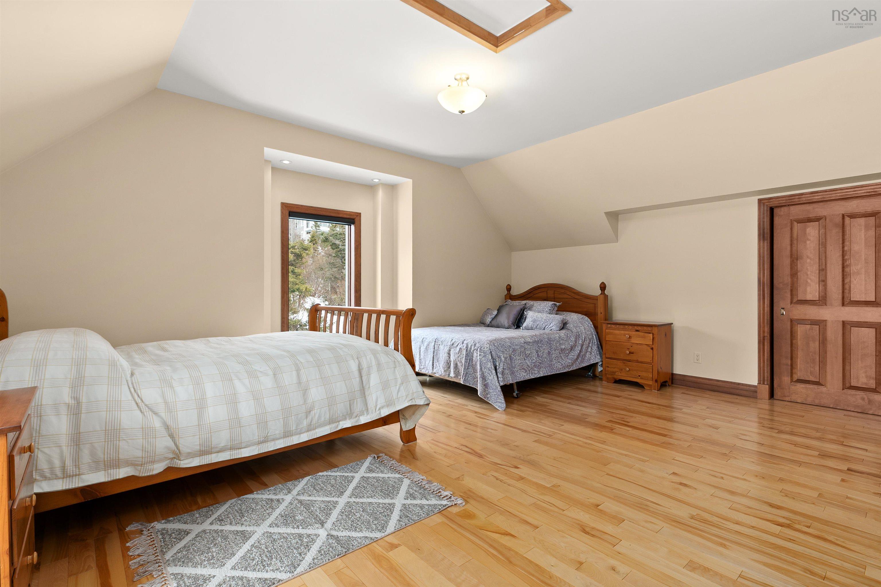 $1,395,000.00: 108 Ocean Gate Drive, Northwest Cove