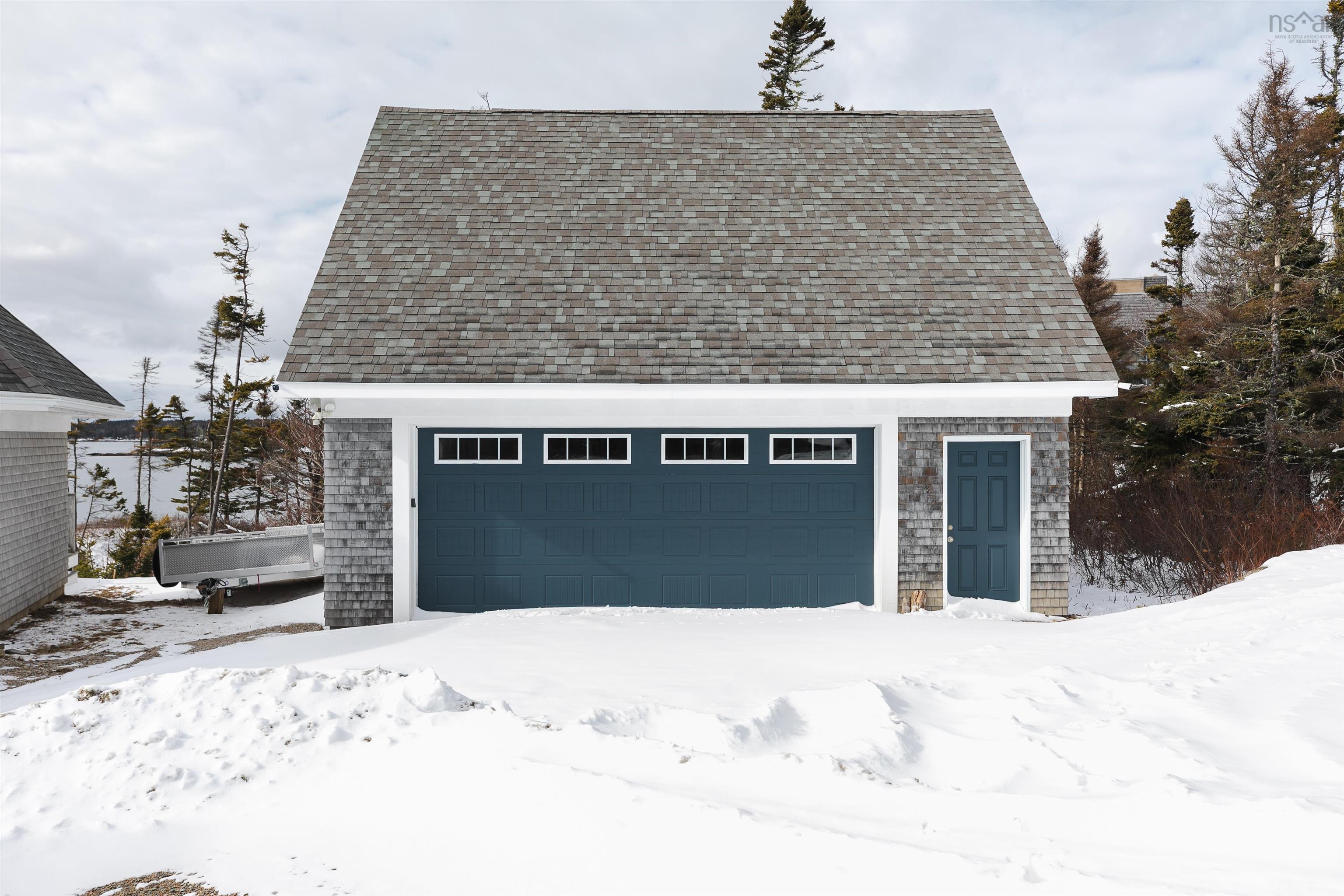 $1,395,000.00: 108 Ocean Gate Drive, Northwest Cove