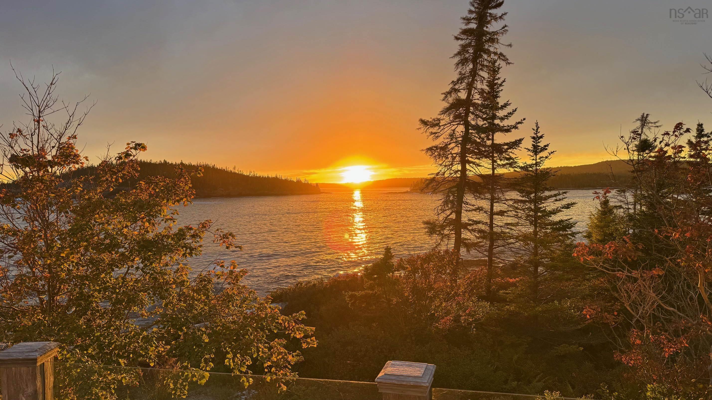 $1,395,000.00: 108 Ocean Gate Drive, Northwest Cove