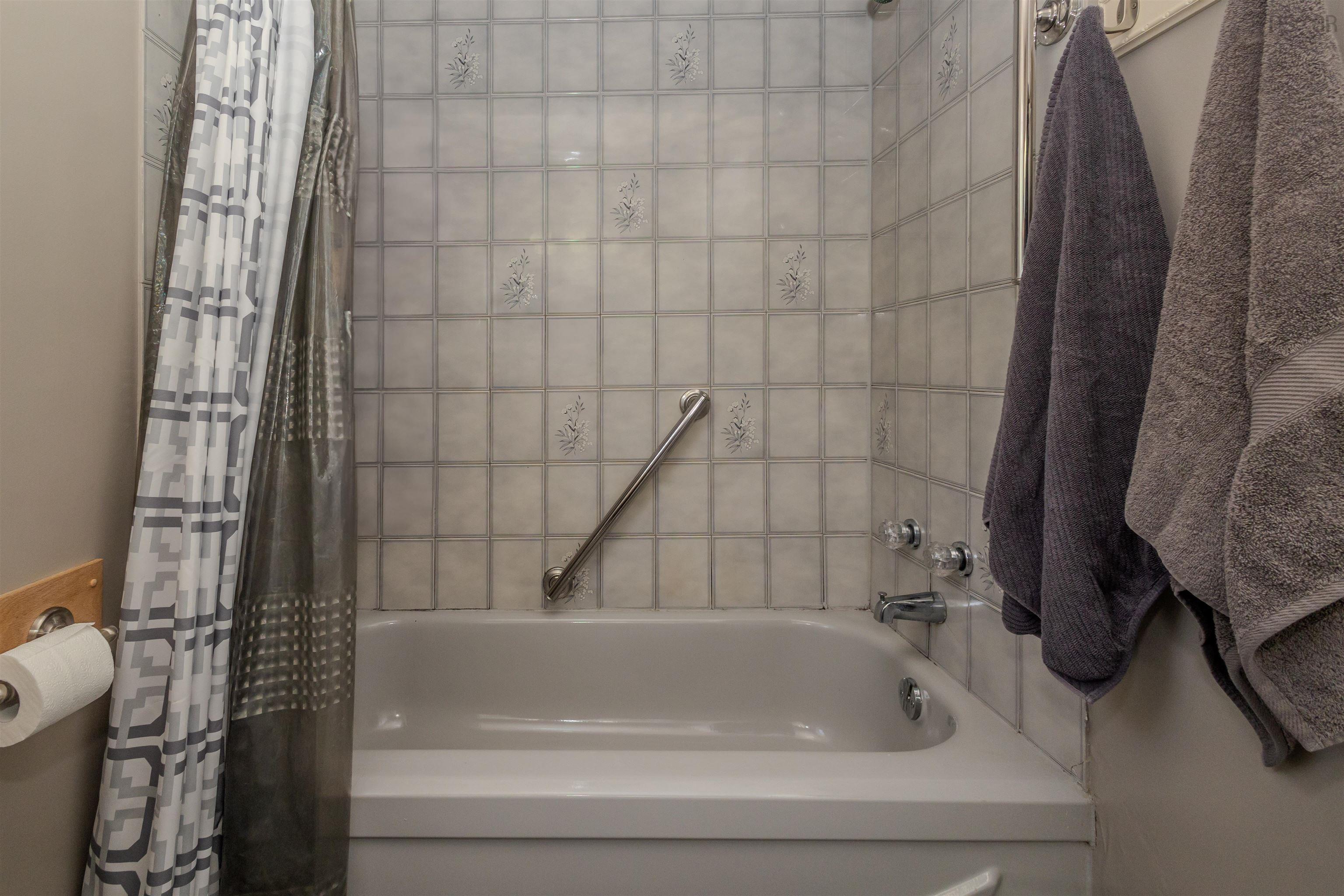 $624,000.00: 166 Oakfield Drive, Marion Bridge