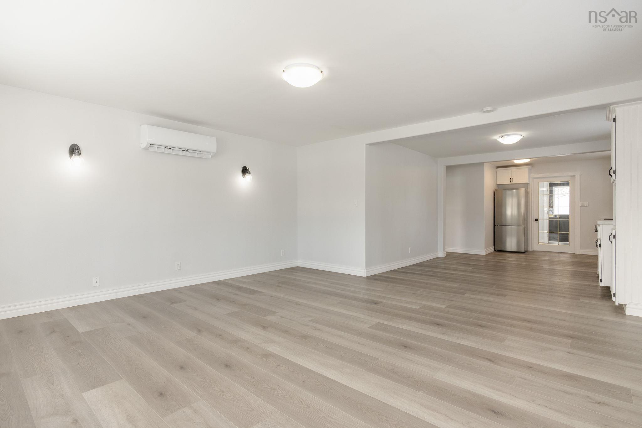 $350,000.00: 5029 12 Highway, North Alton