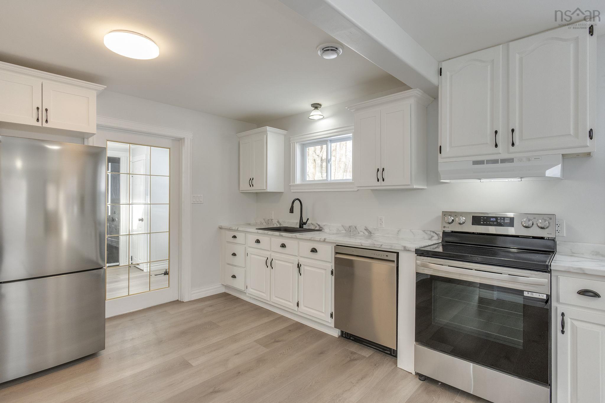 $350,000.00: 5029 12 Highway, North Alton