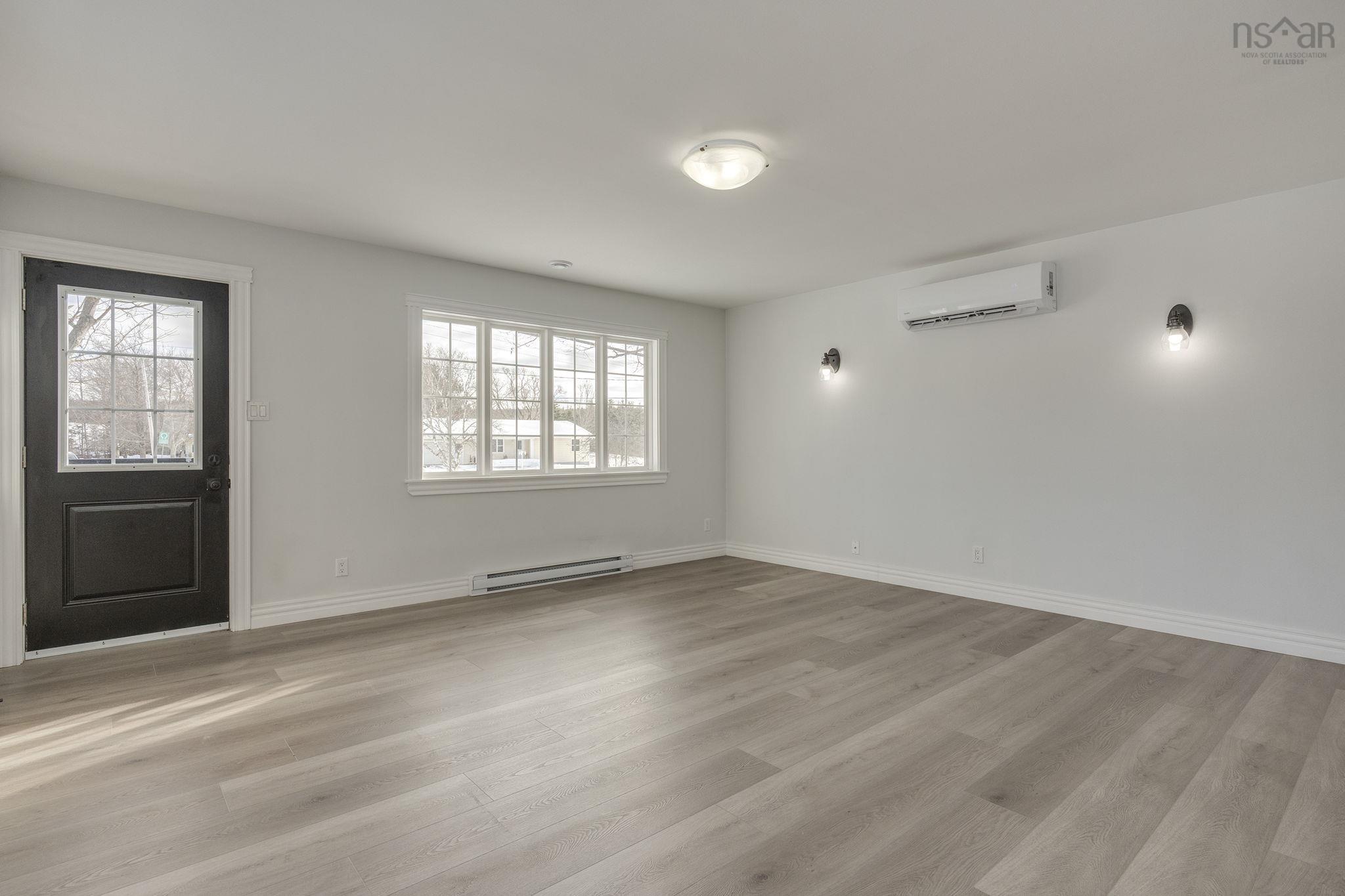 $350,000.00: 5029 12 Highway, North Alton