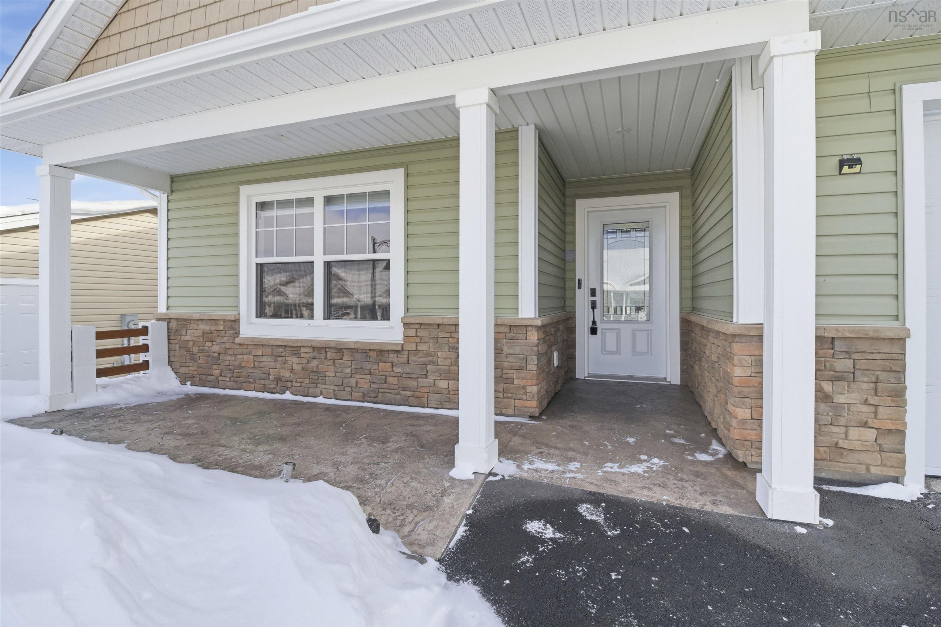 $599,900.00: 35 Elizabeth Avenue, Garlands Crossing