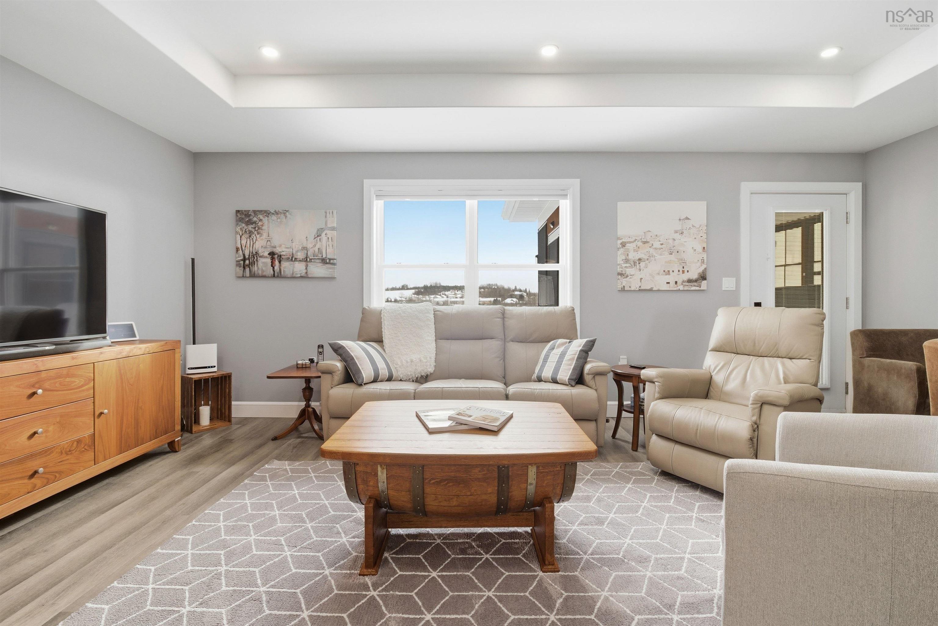 $599,900.00: 35 Elizabeth Avenue, Garlands Crossing