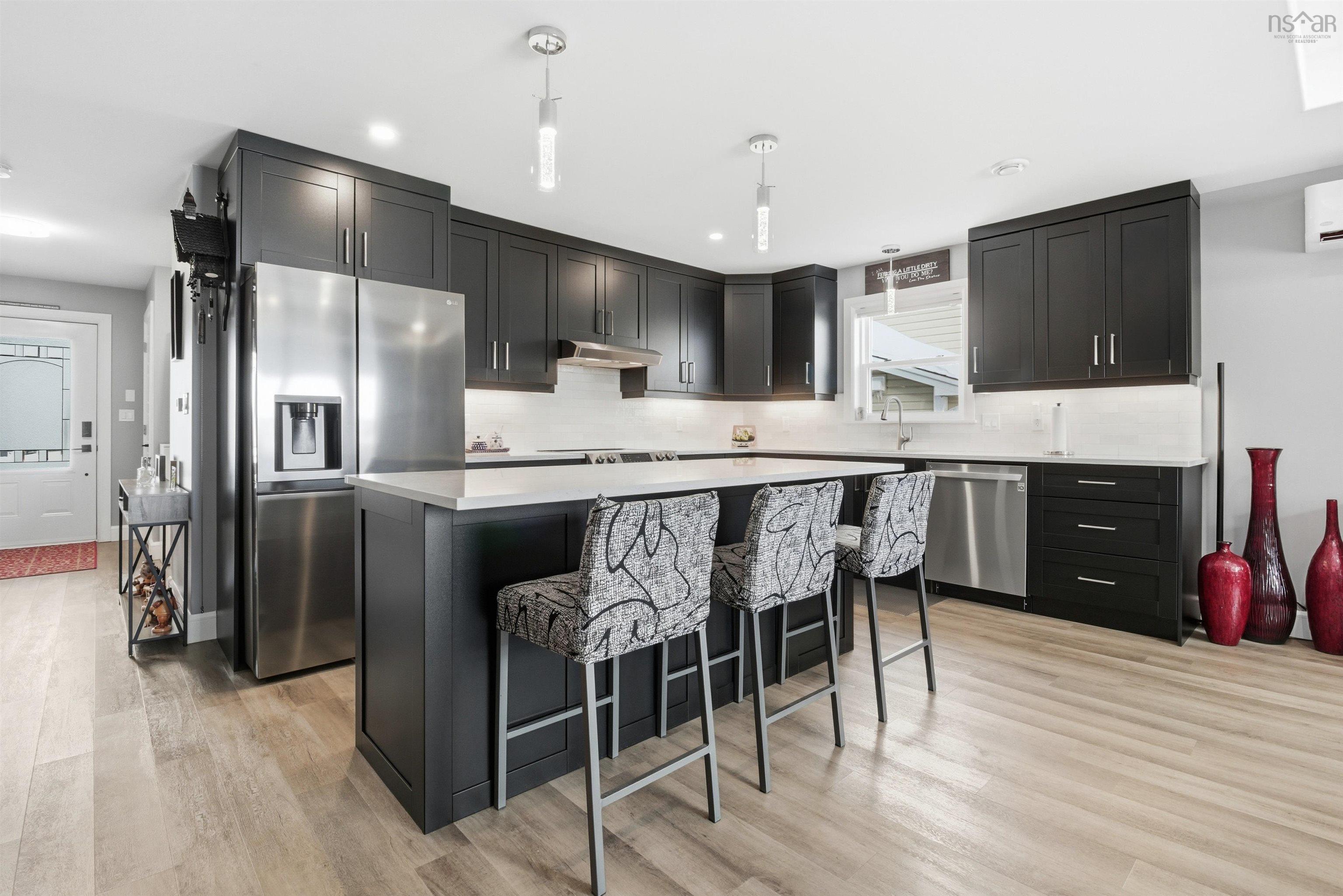 $599,900.00: 35 Elizabeth Avenue, Garlands Crossing