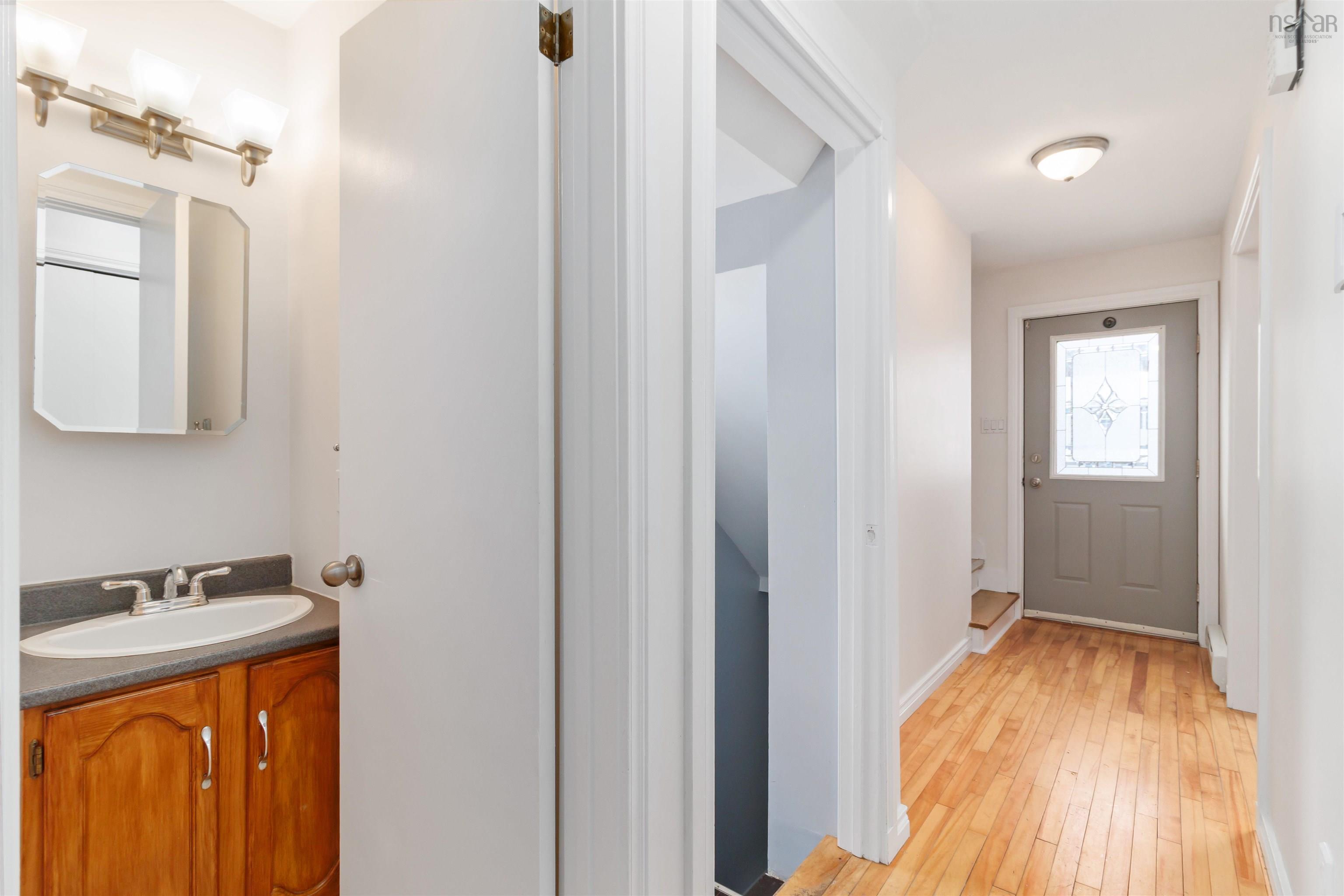 5 Rosewood Avenue, Timberlea, NS (MLS 202602245)