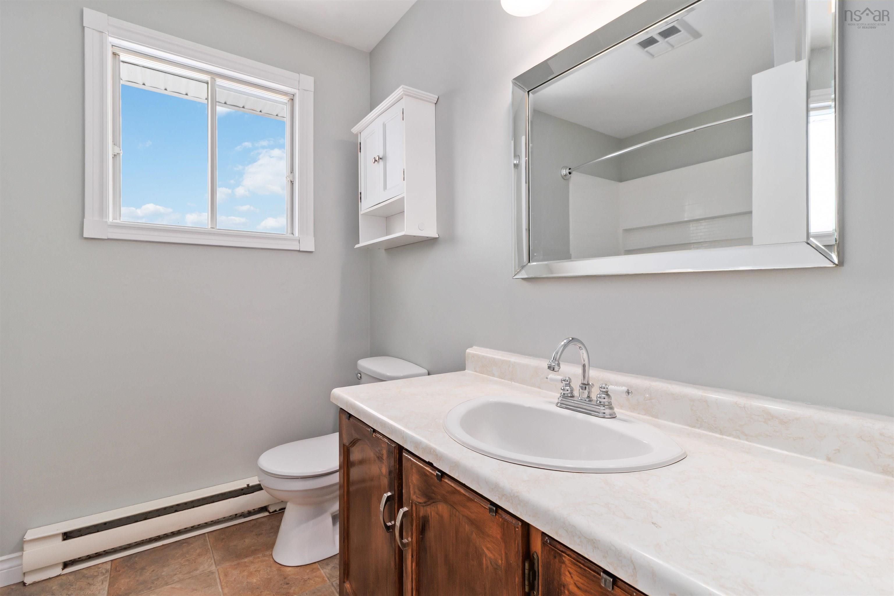 5 Rosewood Avenue, Timberlea, NS (MLS 202602245)