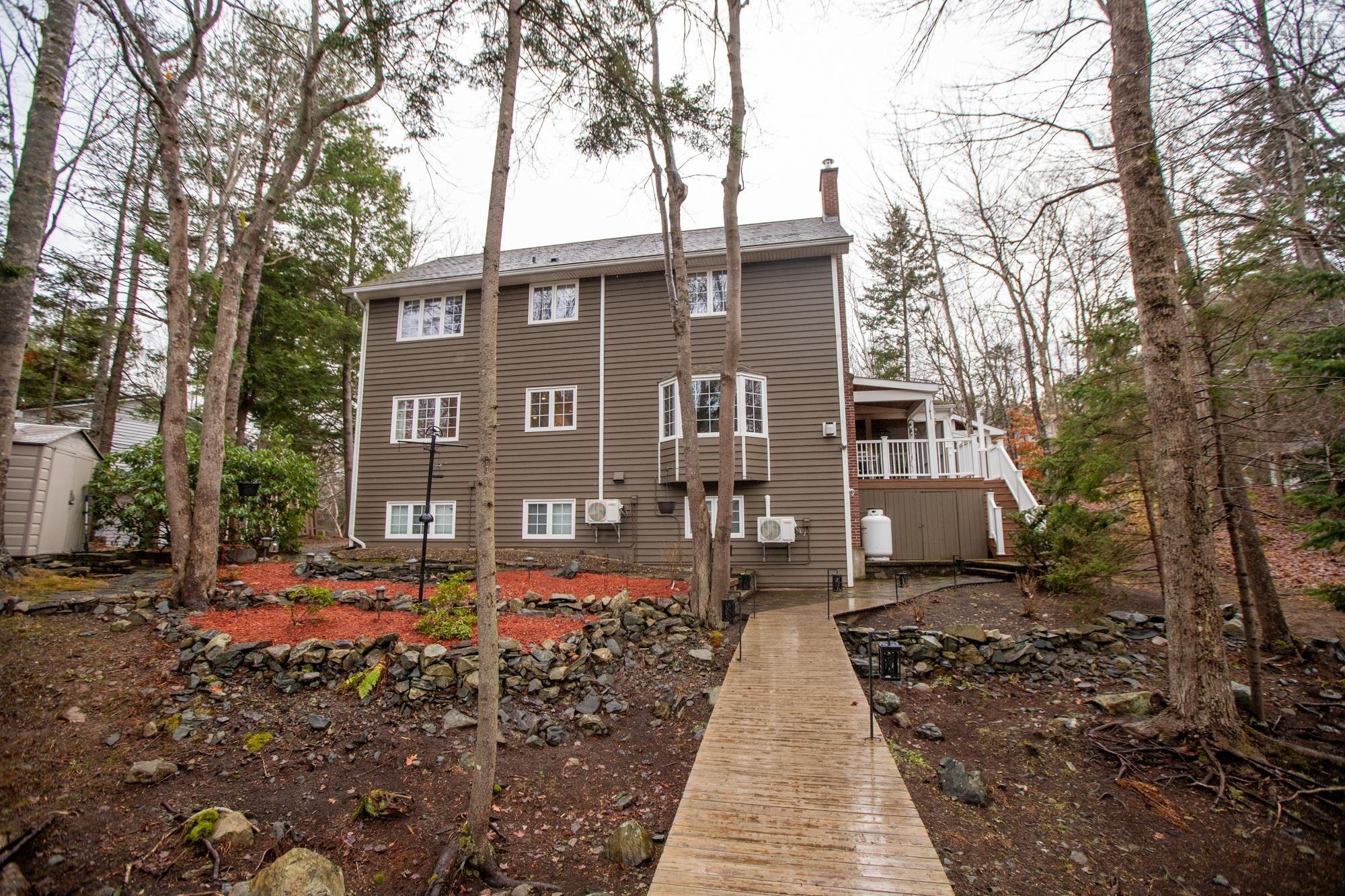 21 Forest Lane, Bedford, NS (MLS 202602246)