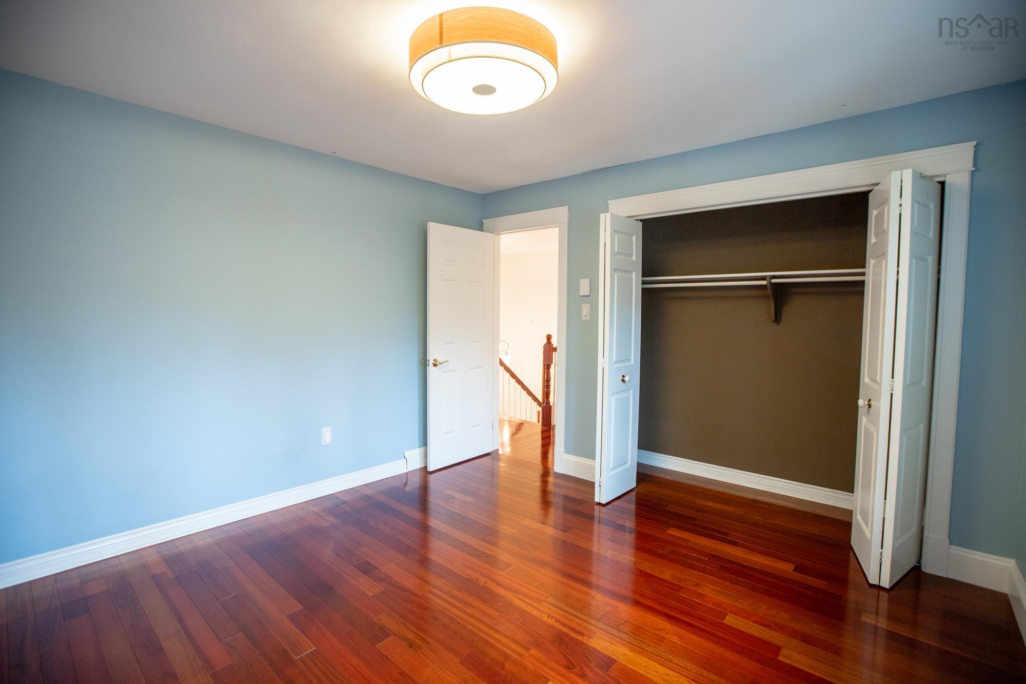 21 Forest Lane, Bedford, NS (MLS 202602246)